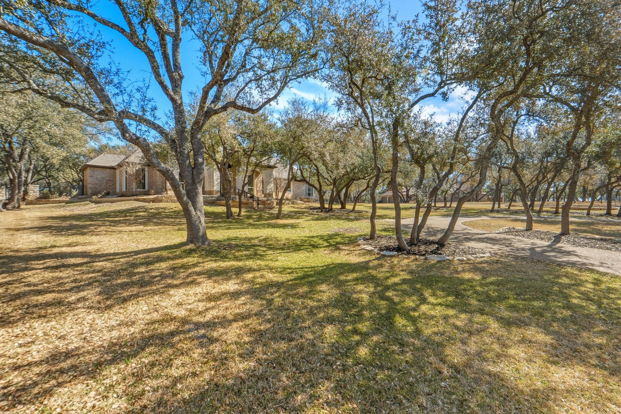 209 Goldridge Dr, Georgetown, TX 78633