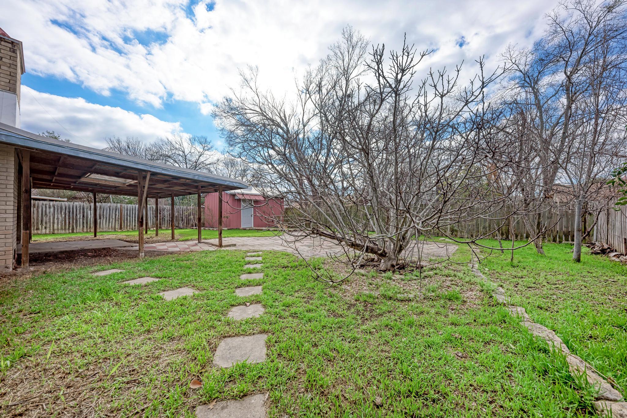 1307 Meadgreen Dr, Austin, TX 78758