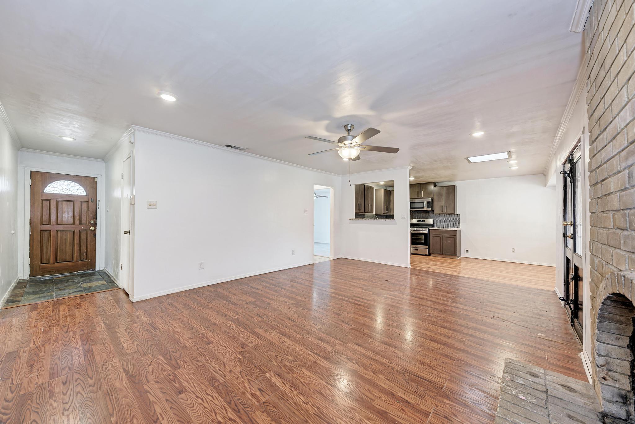 1307 Meadgreen Dr, Austin, TX 78758