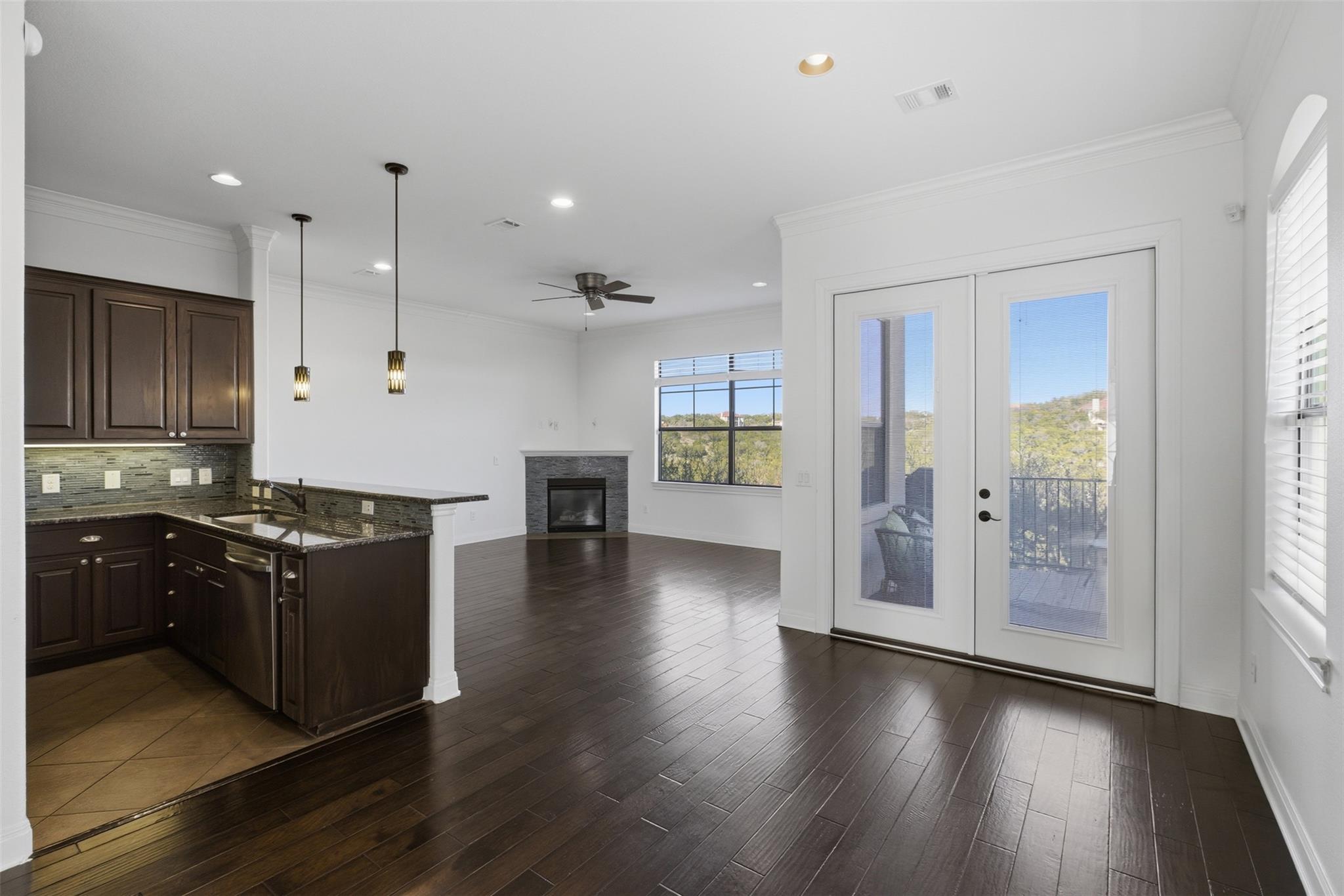 4000 Ranch Road 620 N # 19, Austin, TX 78734