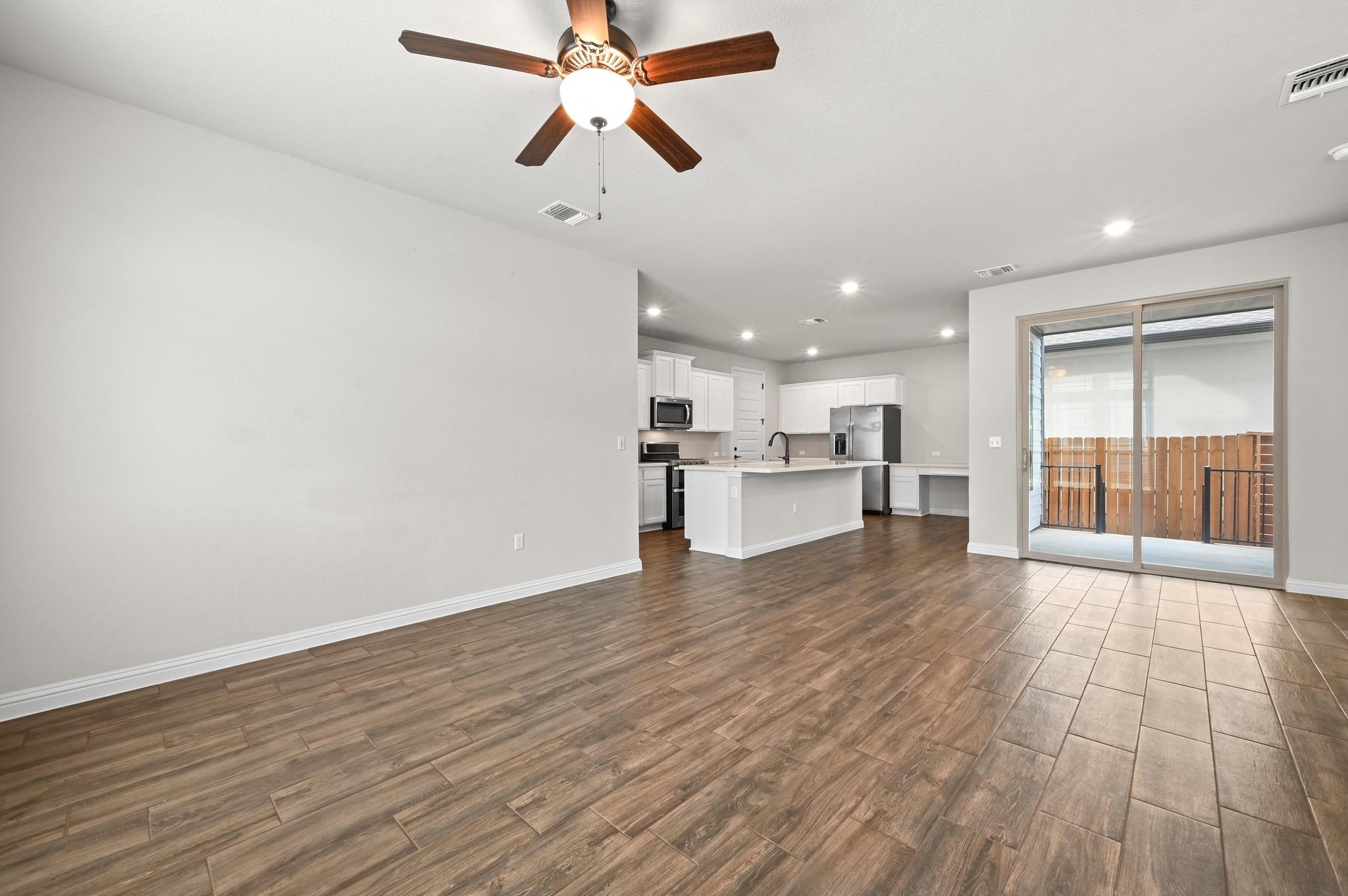 8003 Orizzonte St, Austin, TX 78744