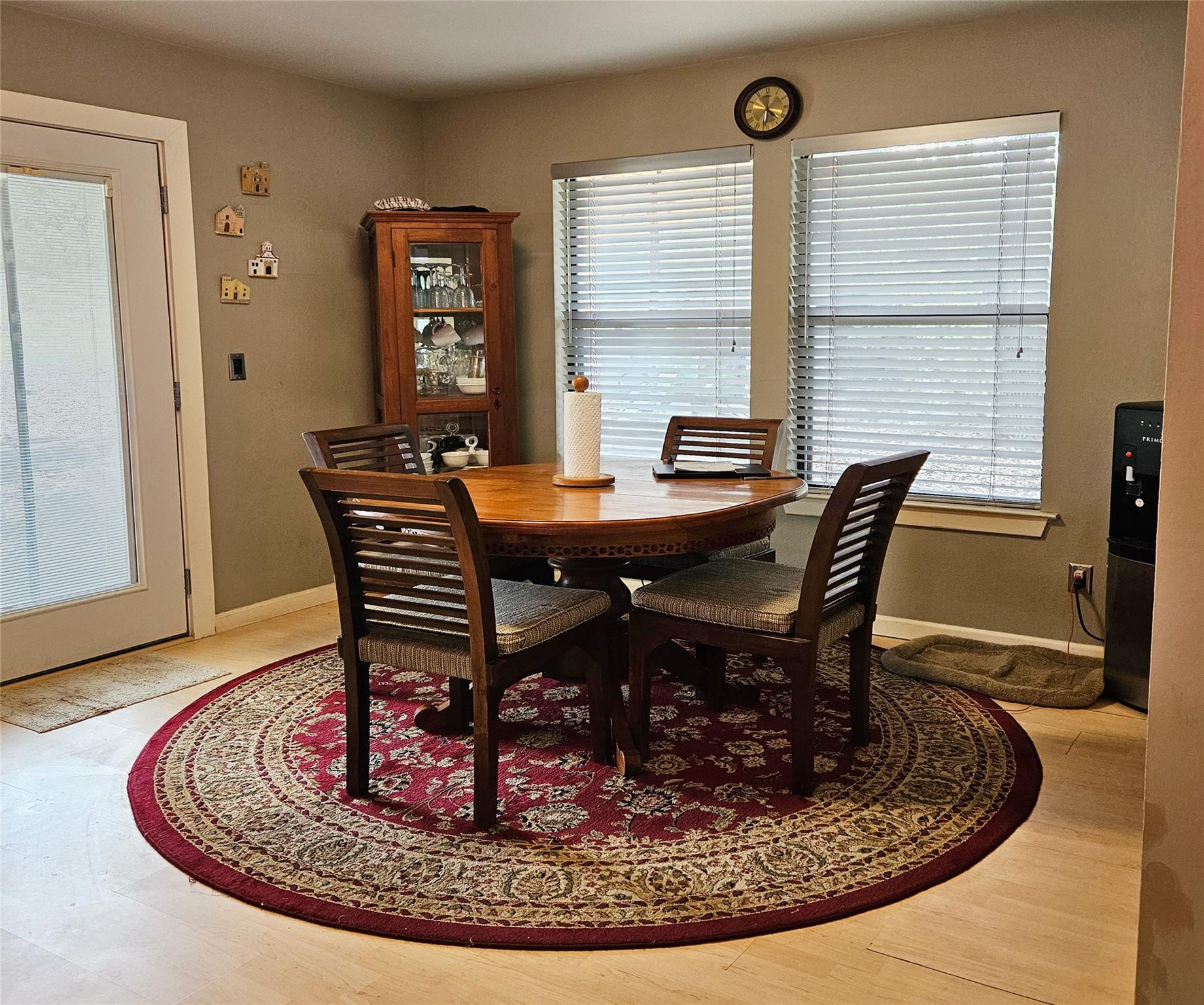 21201 Kathy Ln, Spicewood, TX 78669