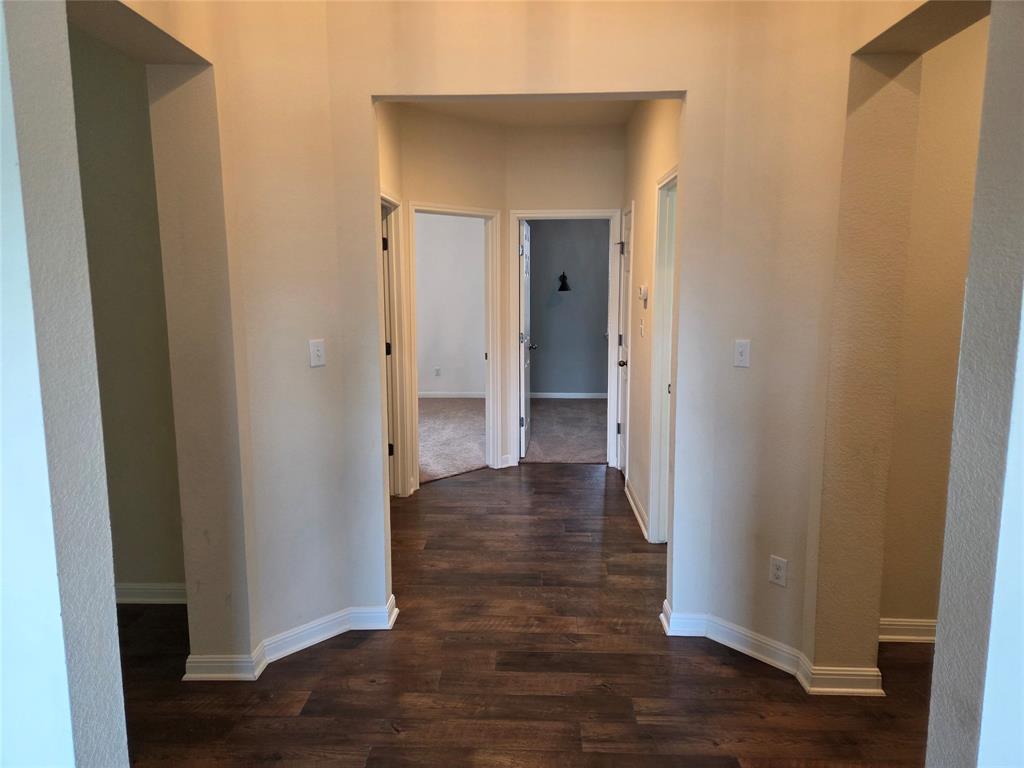 2832 Coral Valley Dr, Leander, TX 78641