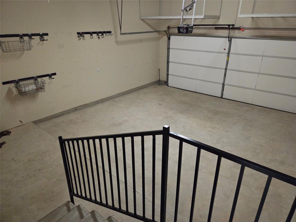 2832 Coral Valley Dr, Leander, TX 78641