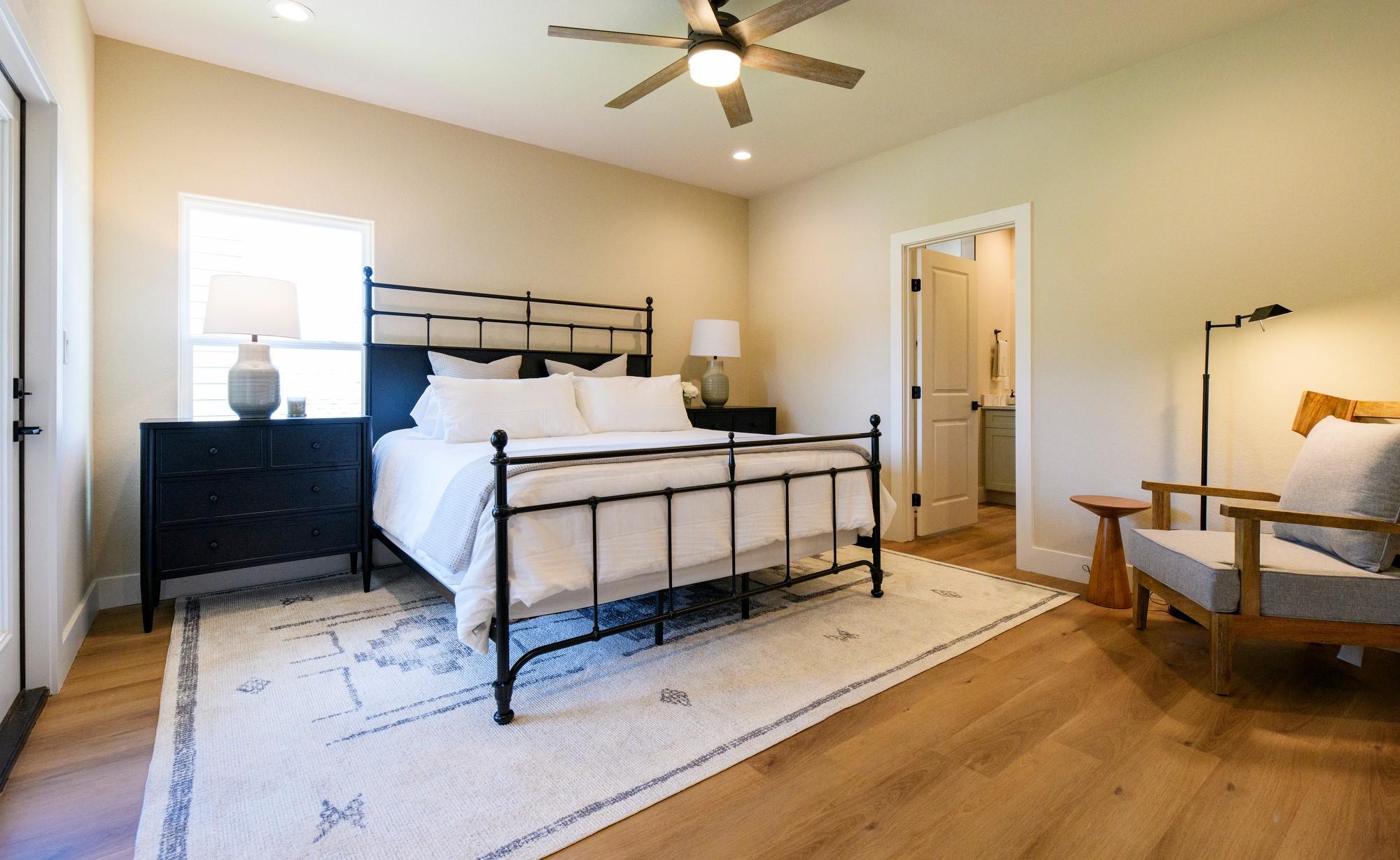 302 Castlehigh Dr, Granite Shoals, TX 78654