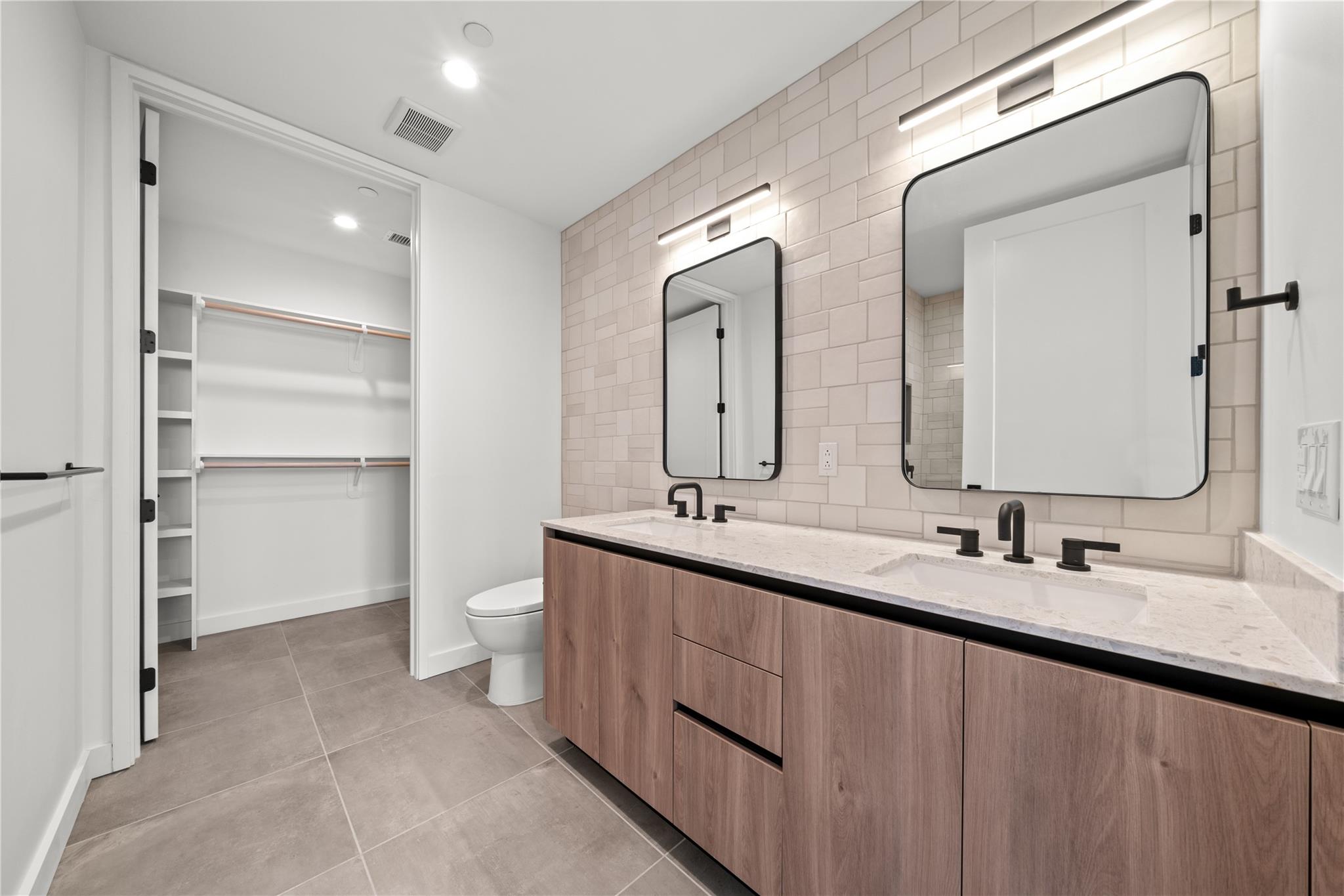 84 East Ave # 2003, Austin, TX 78701