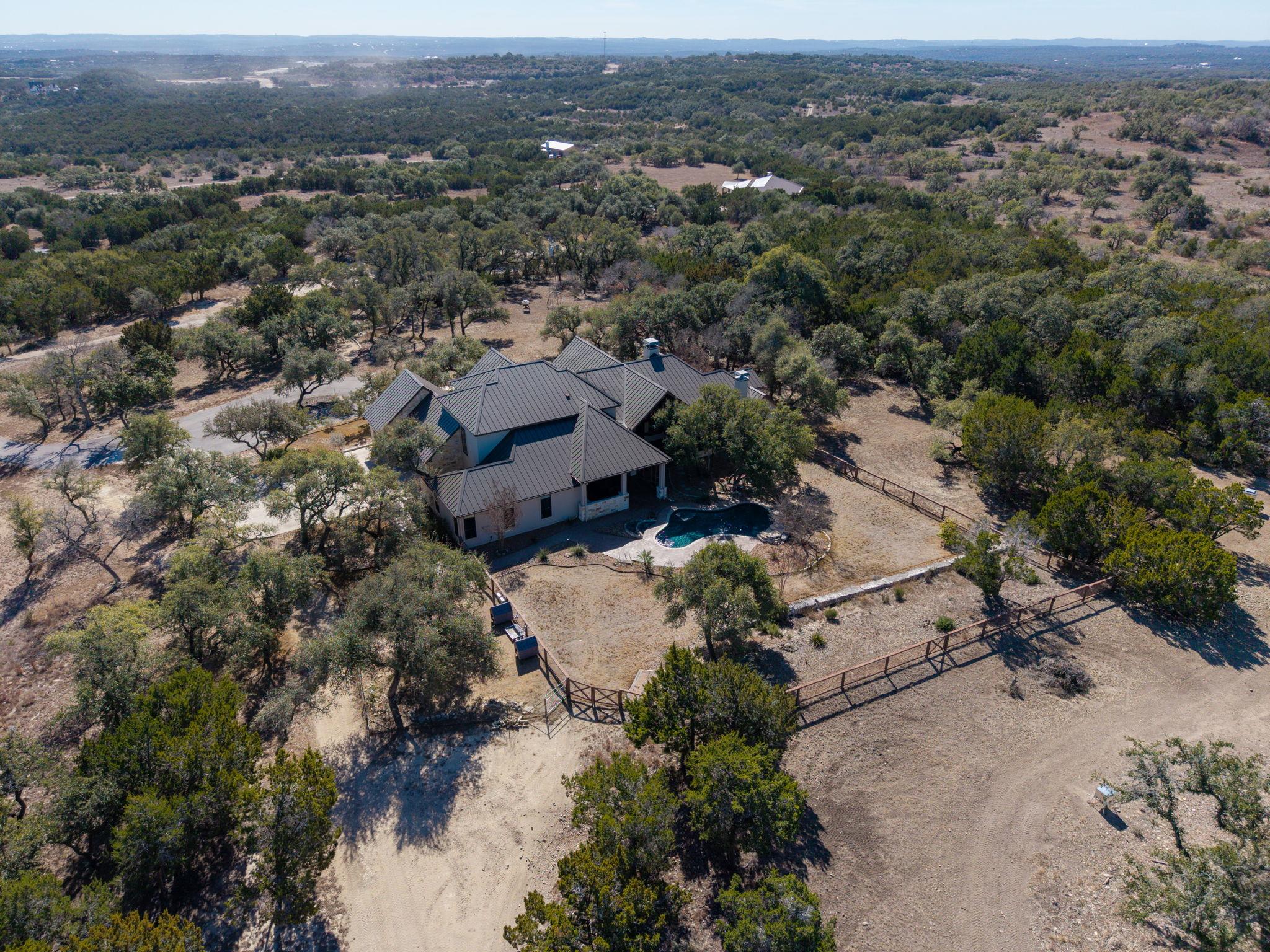 1941 Canyon Curve Curv, Spring Branch, TX 78070