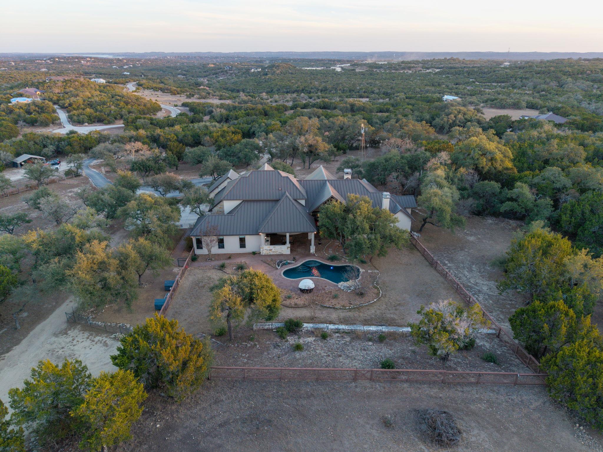 1941 Canyon Curve Curv, Spring Branch, TX 78070