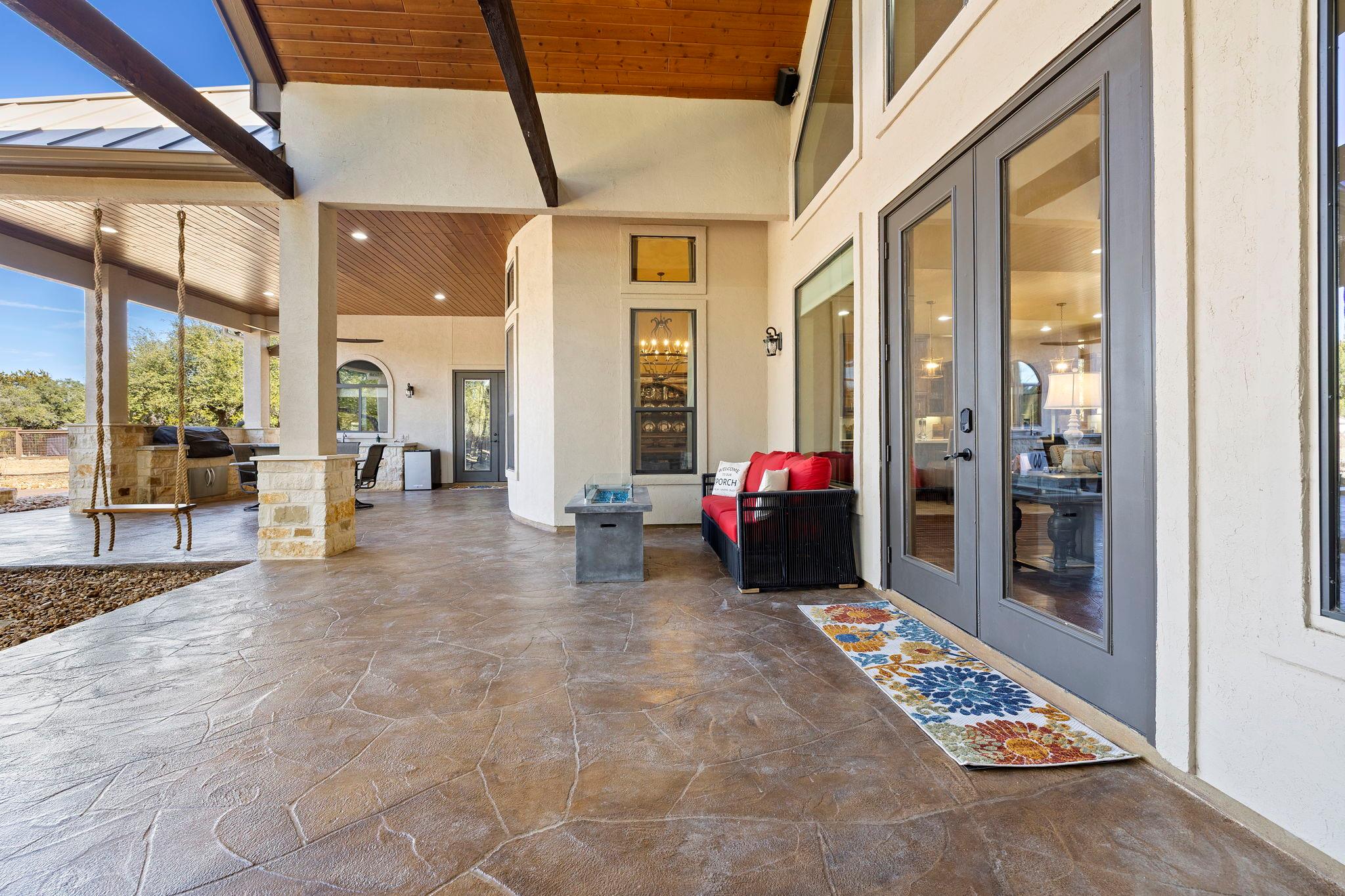 1941 Canyon Curve Curv, Spring Branch, TX 78070