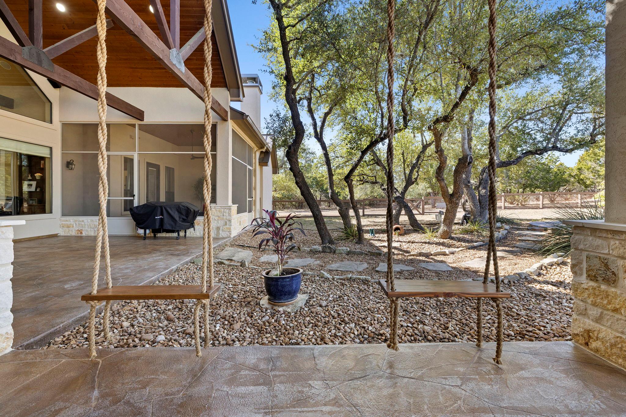 1941 Canyon Curve Curv, Spring Branch, TX 78070