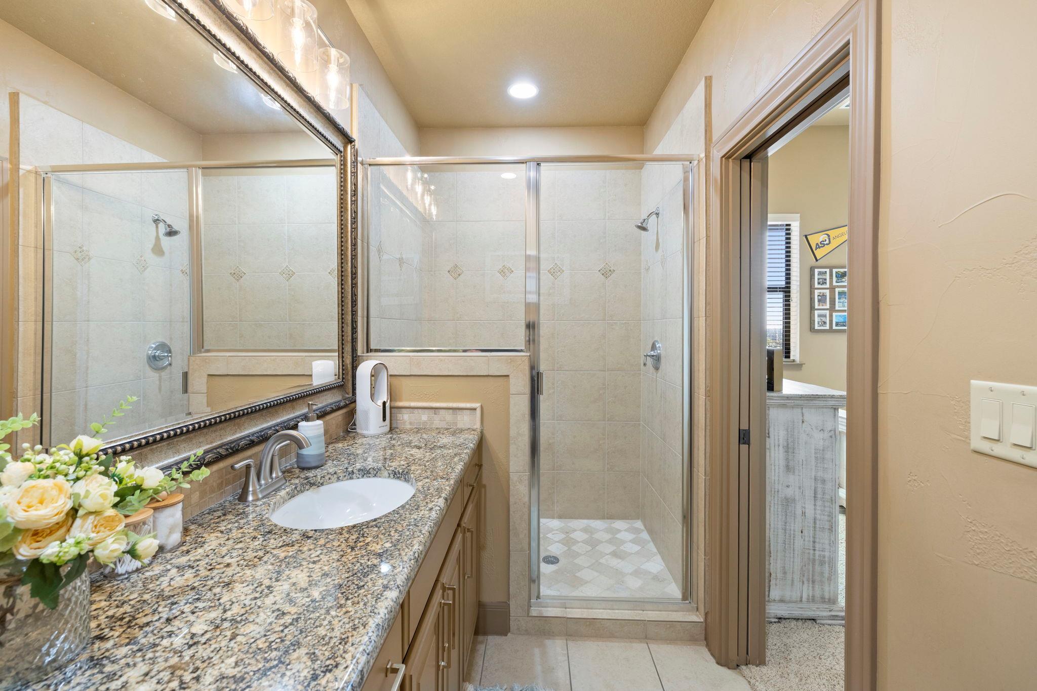 1941 Canyon Curve Curv, Spring Branch, TX 78070