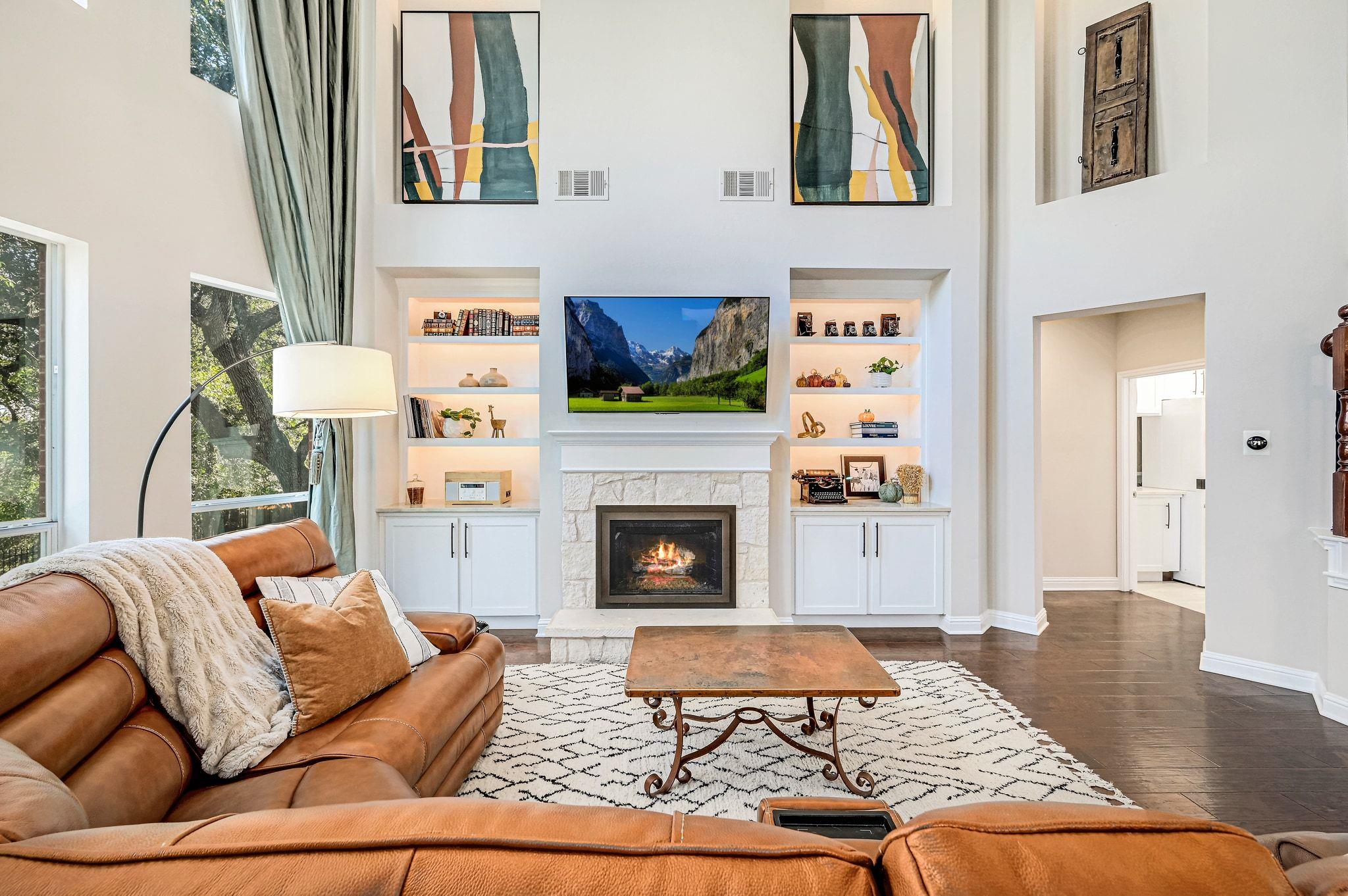 7112 Via Correto Dr, Austin, TX 78749