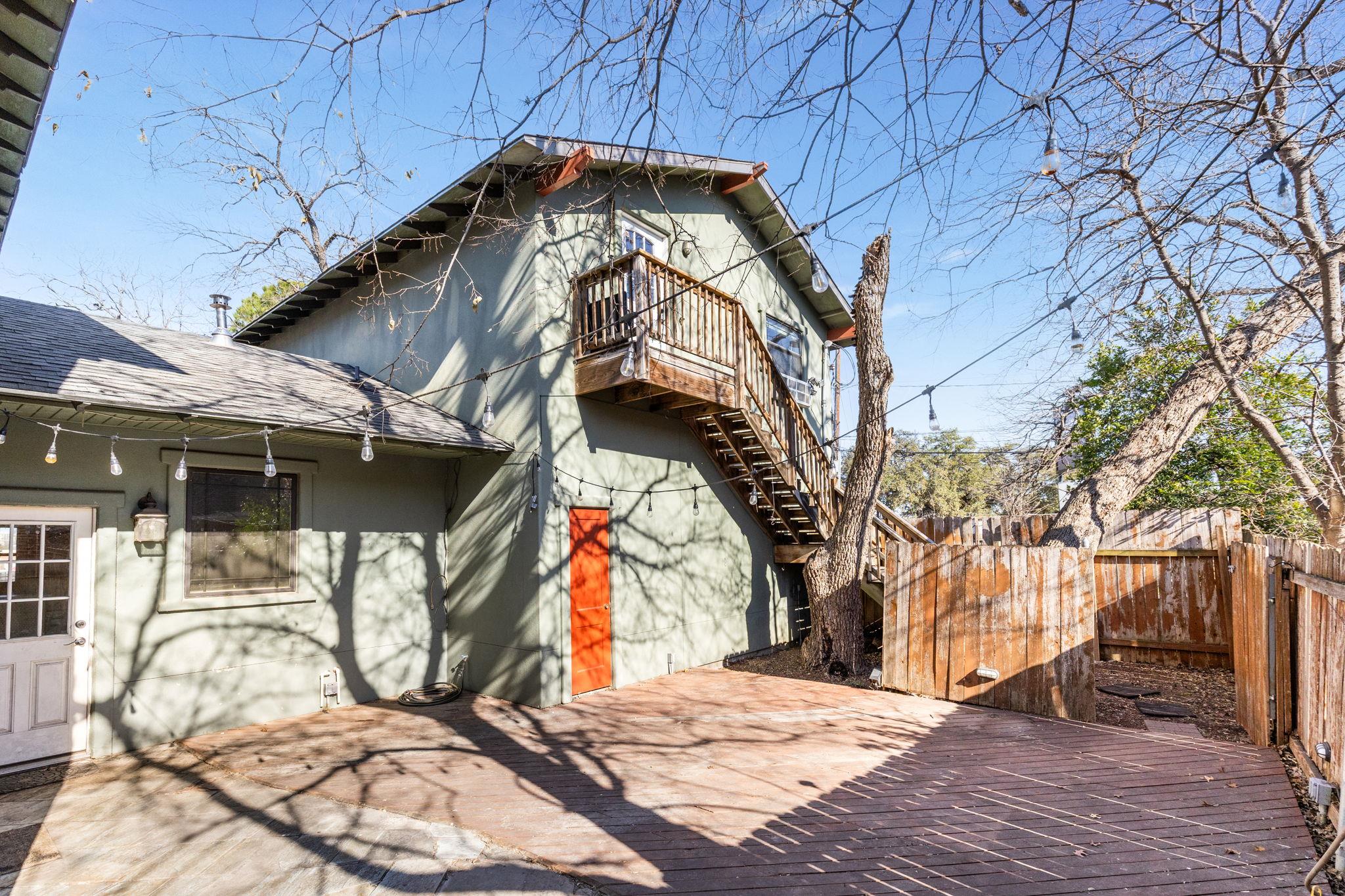 2203 Lindell Ave, Austin, TX 78704