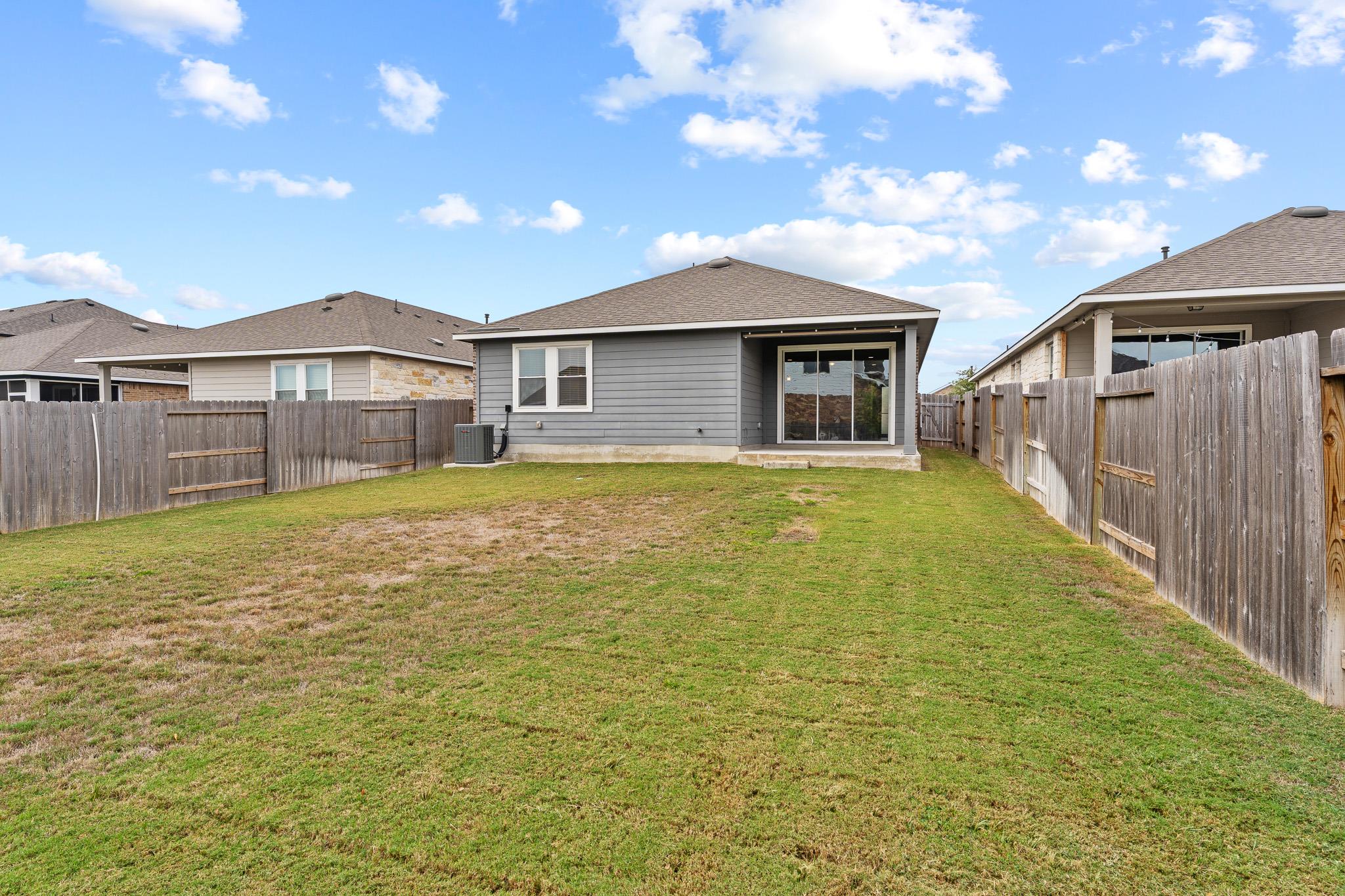 448 Chaste Tree Dr, San Marcos, TX 78666