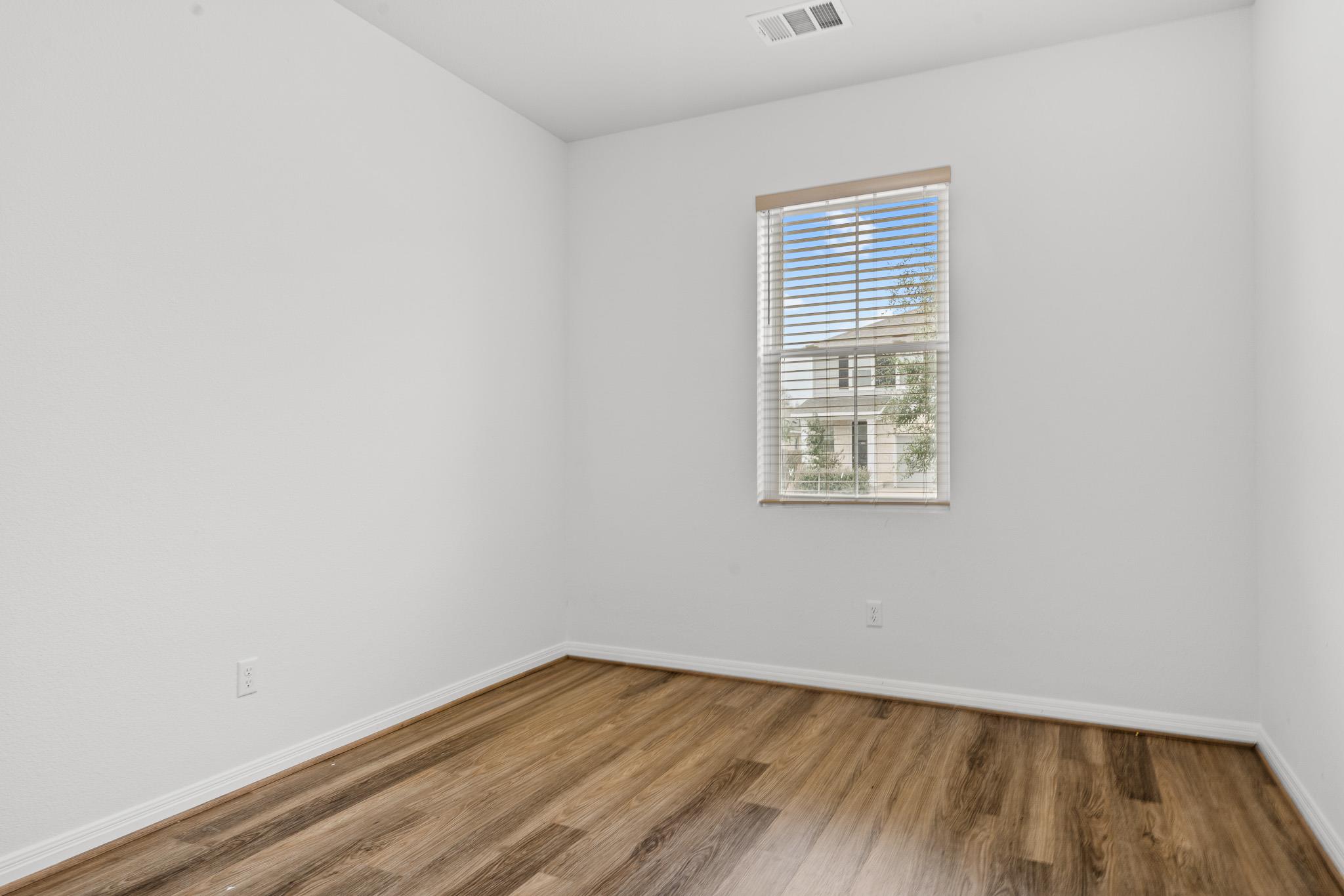 448 Chaste Tree Dr, San Marcos, TX 78666