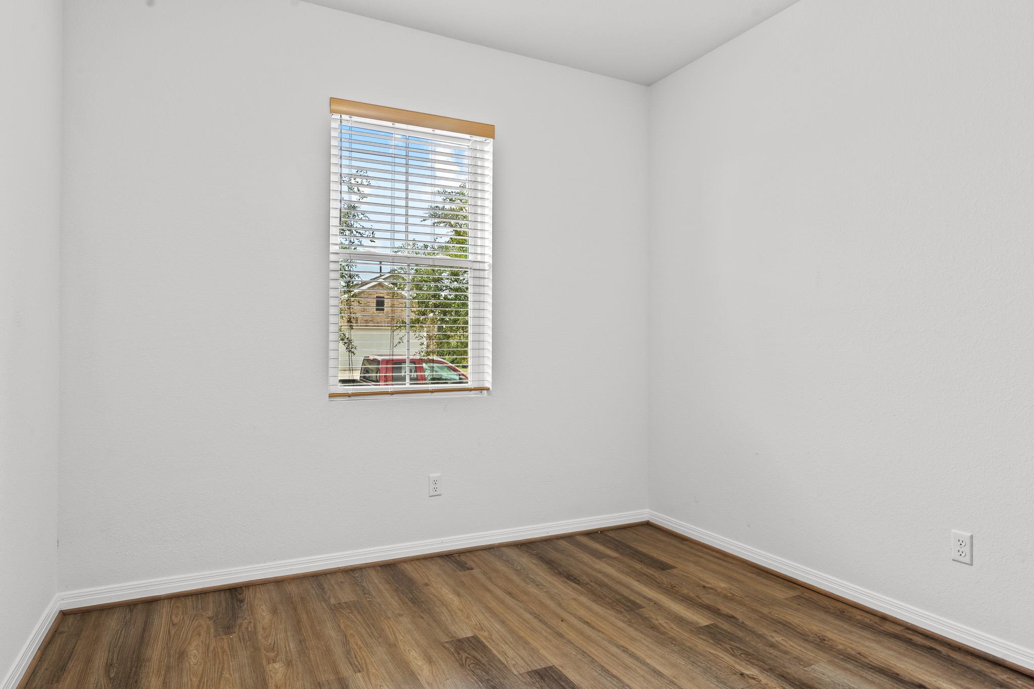 448 Chaste Tree Dr, San Marcos, TX 78666