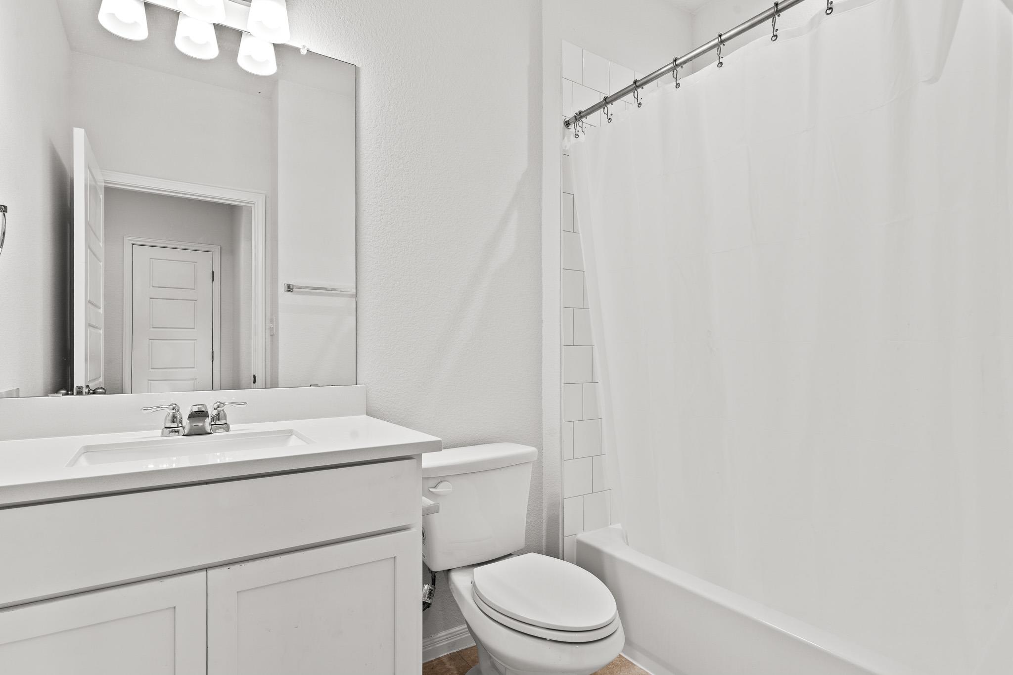 448 Chaste Tree Dr, San Marcos, TX 78666