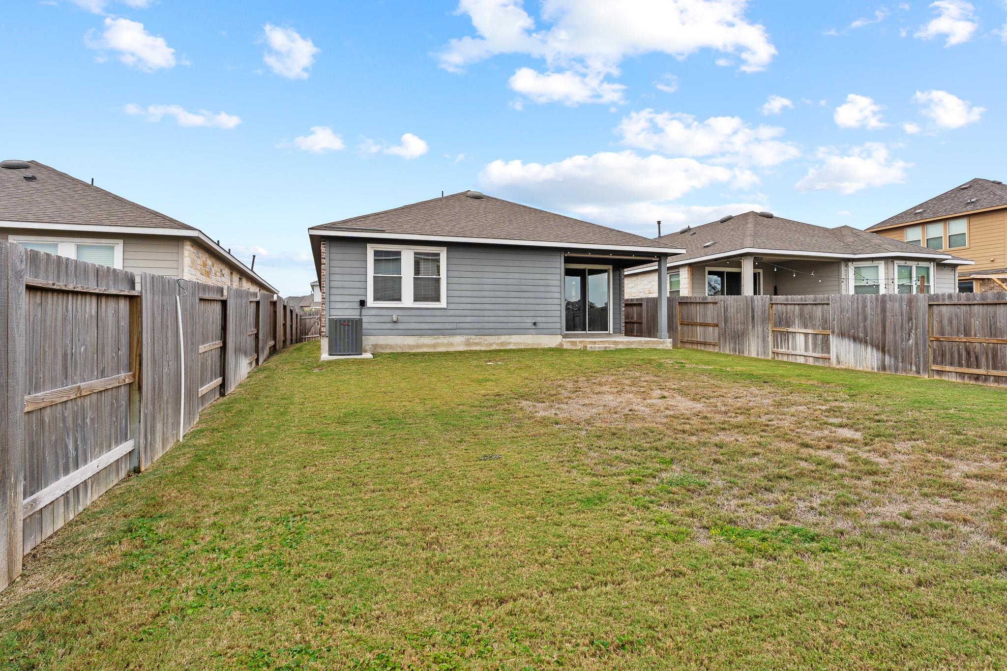 448 Chaste Tree Dr, San Marcos, TX 78666