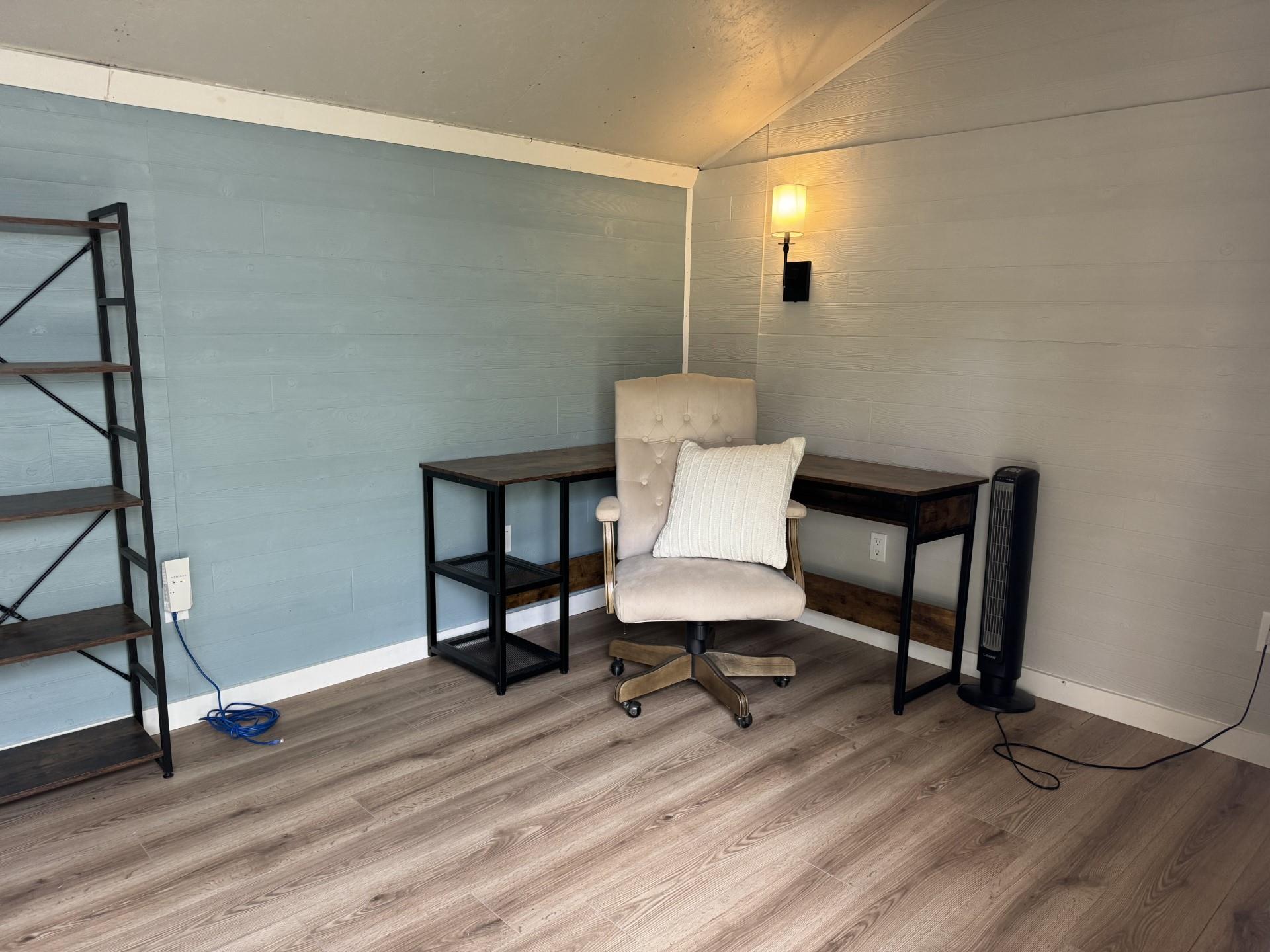 104 Cowal Dr S, Briarcliff, TX 78669