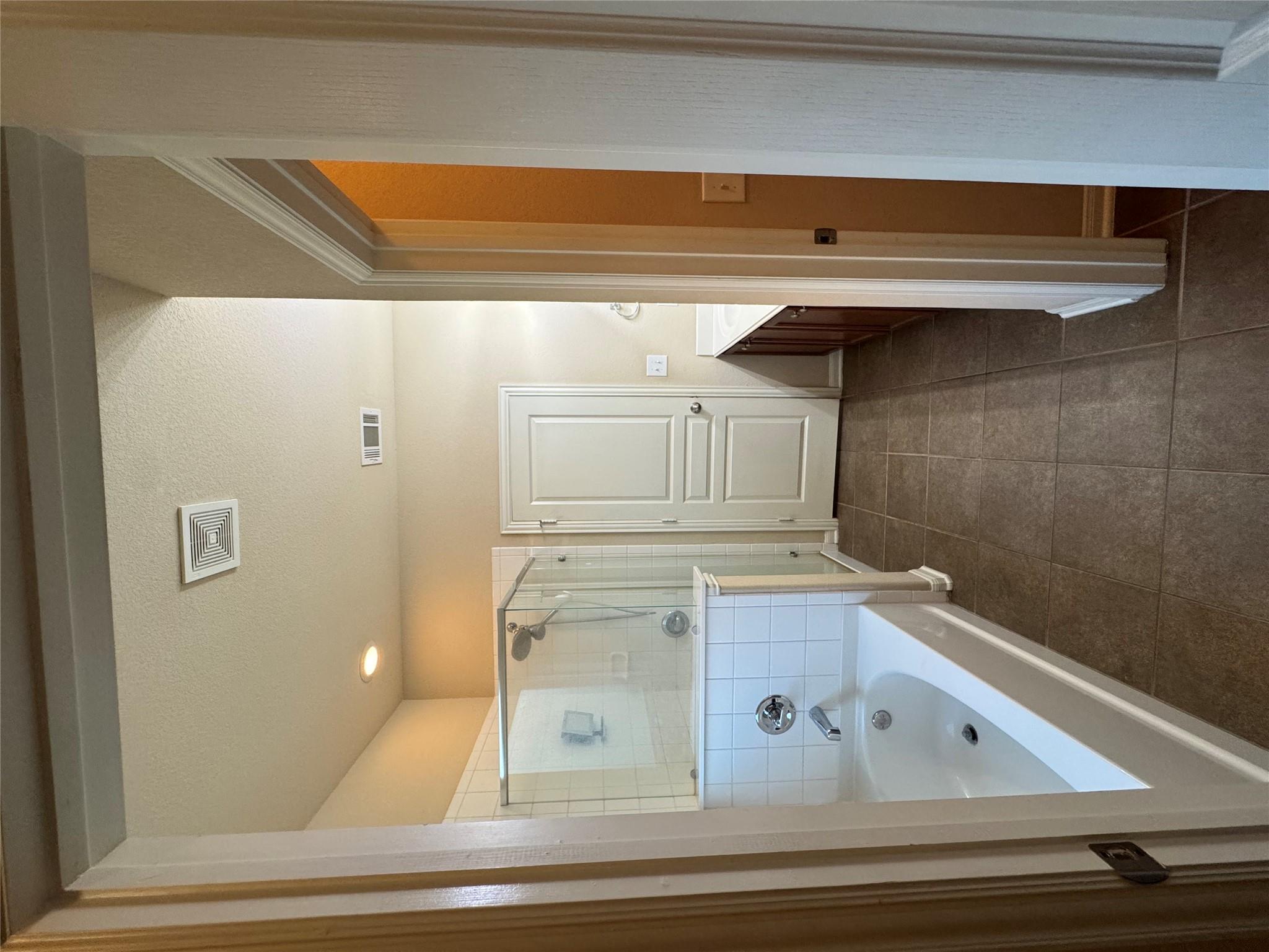 117 Kemah Dr, Kyle, TX 78640