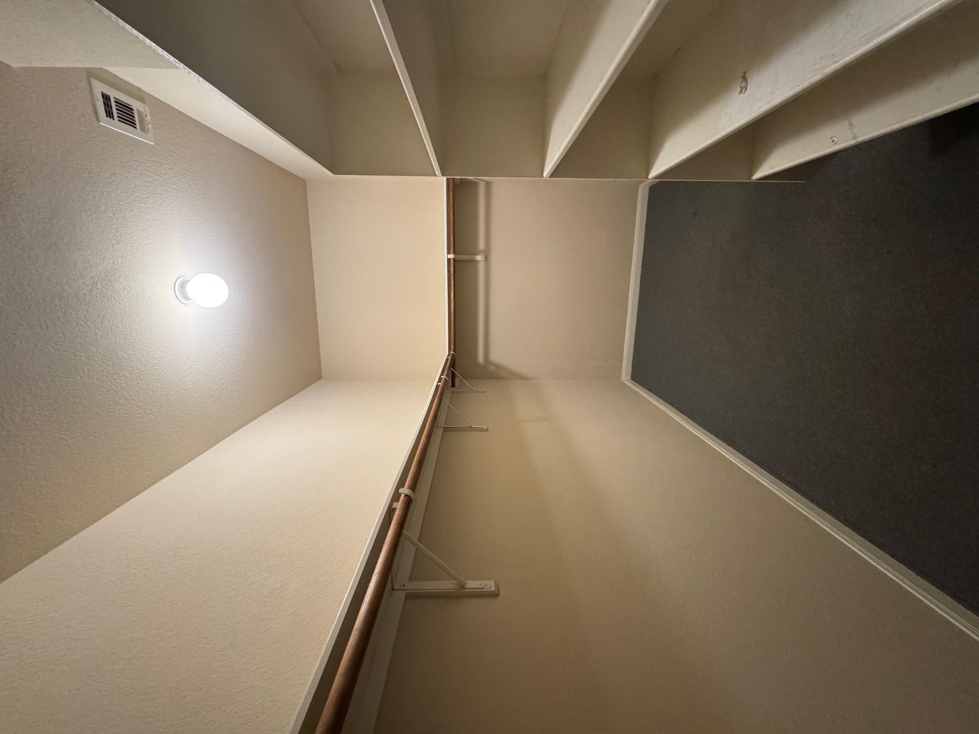 117 Kemah Dr, Kyle, TX 78640