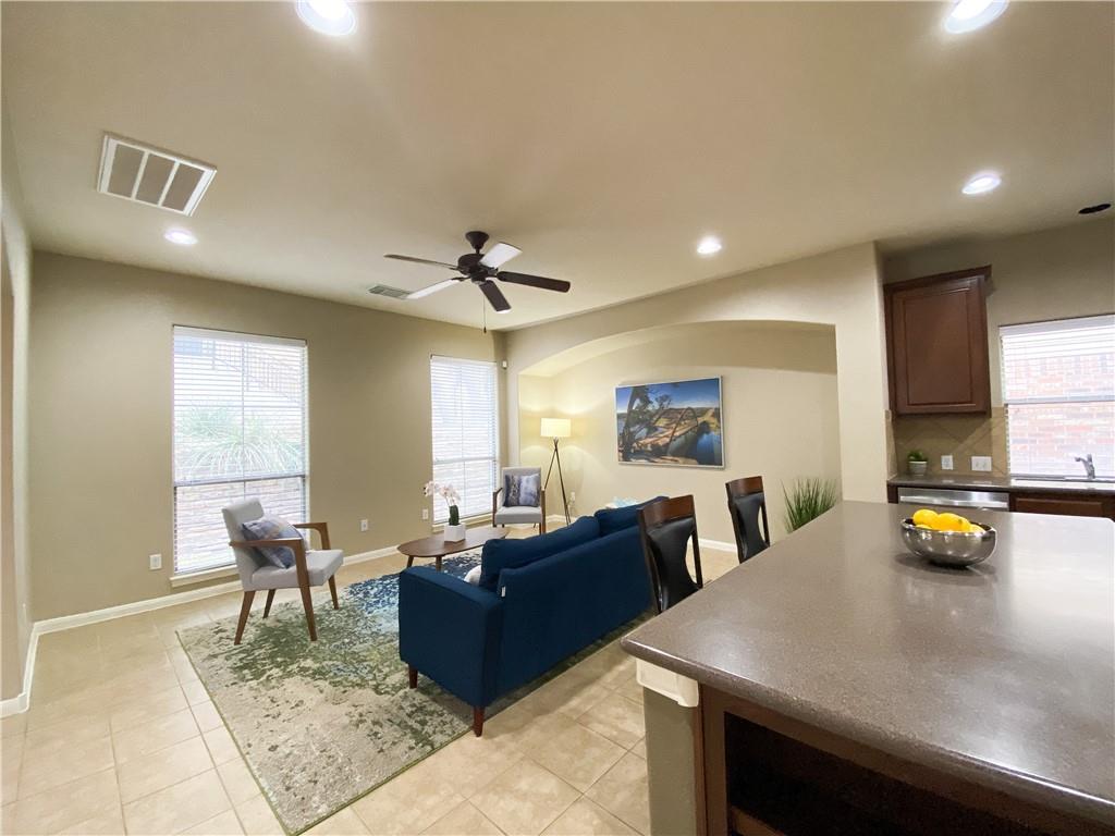11400 W Parmer Ln # 22, Cedar Park, TX 78613