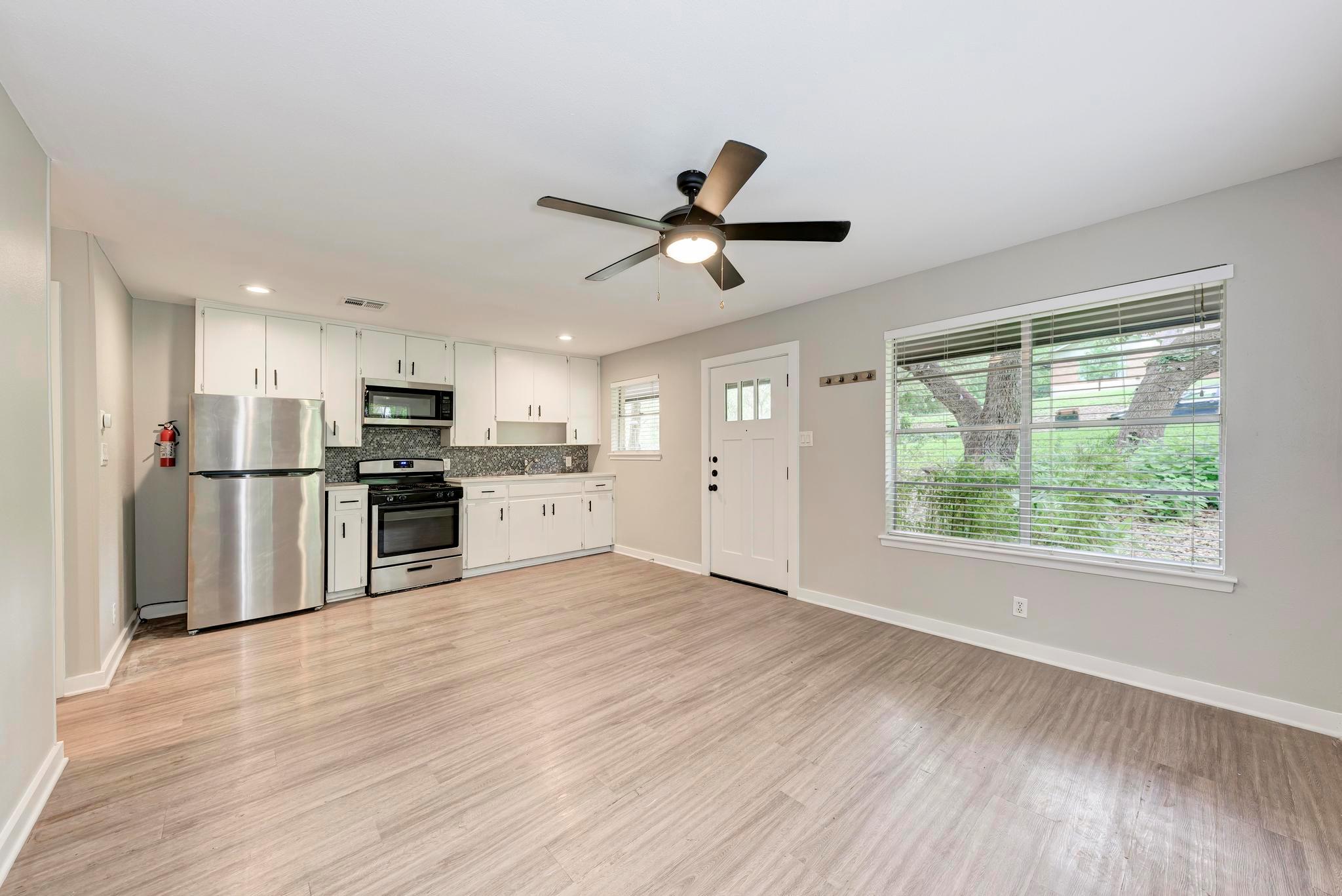 1612 Elmhurst Dr # A, Austin, TX 78741