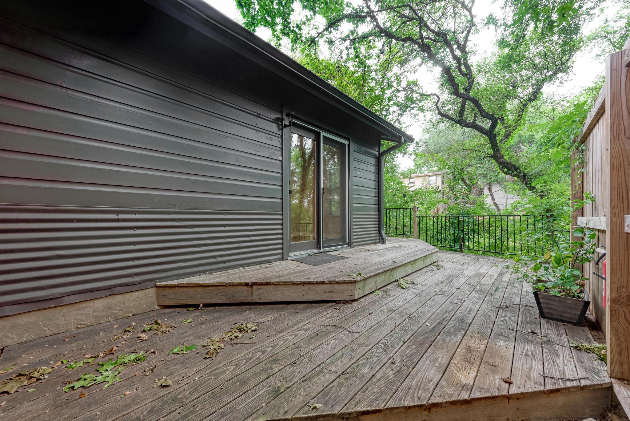 1612 Elmhurst Dr # A, Austin, TX 78741