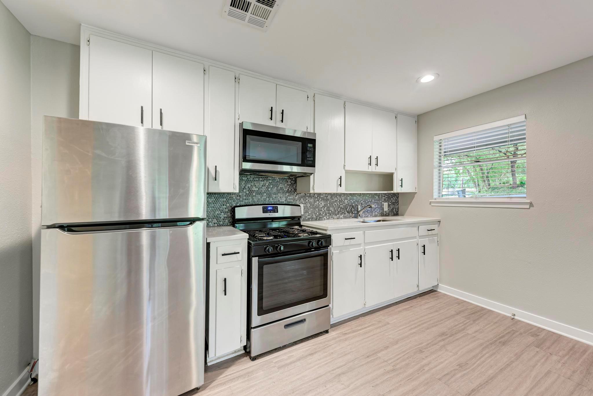 1612 Elmhurst Dr # A, Austin, TX 78741