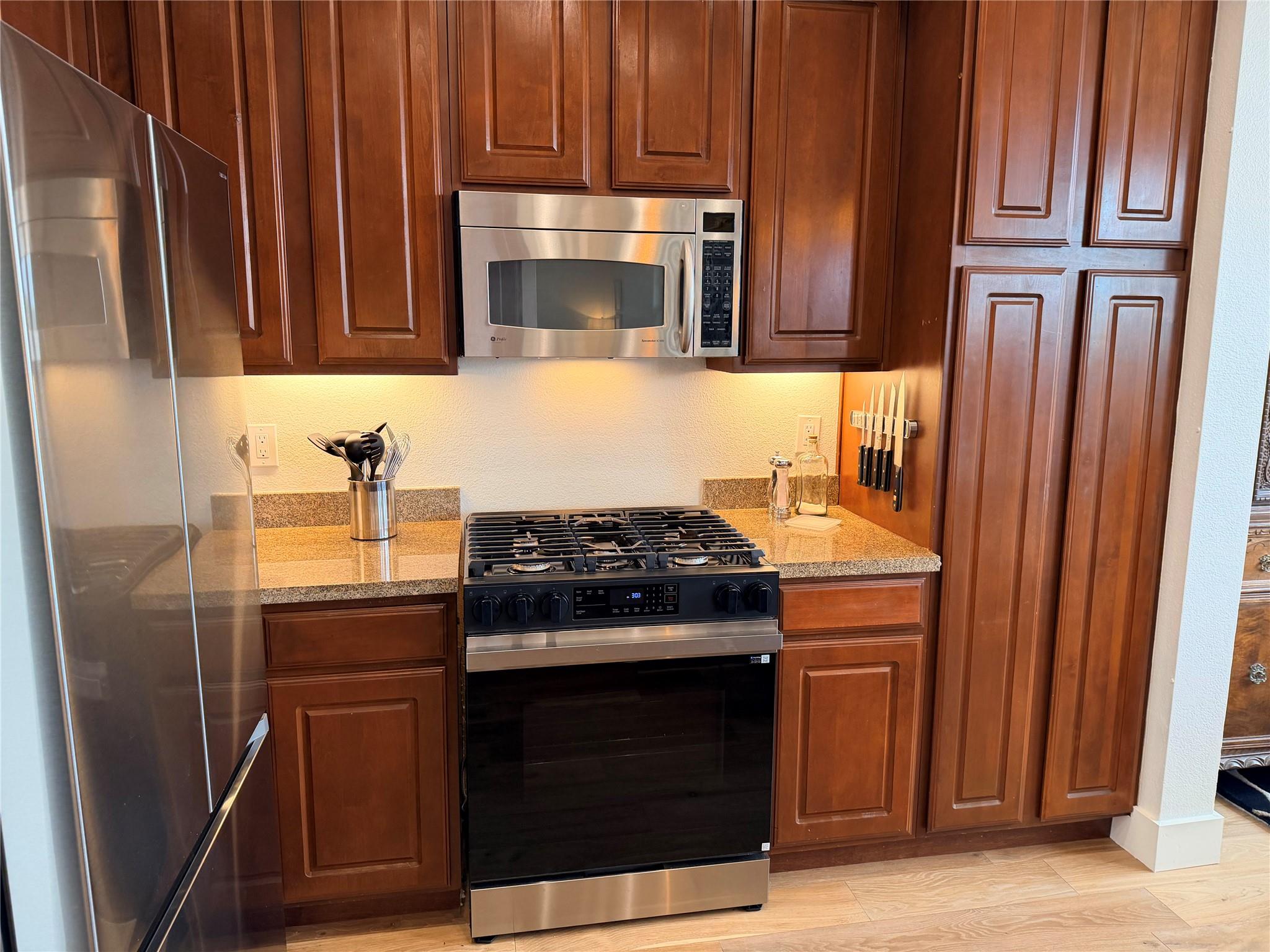 300 San Gabriel Village Blvd # 521, Georgetown, TX 78626