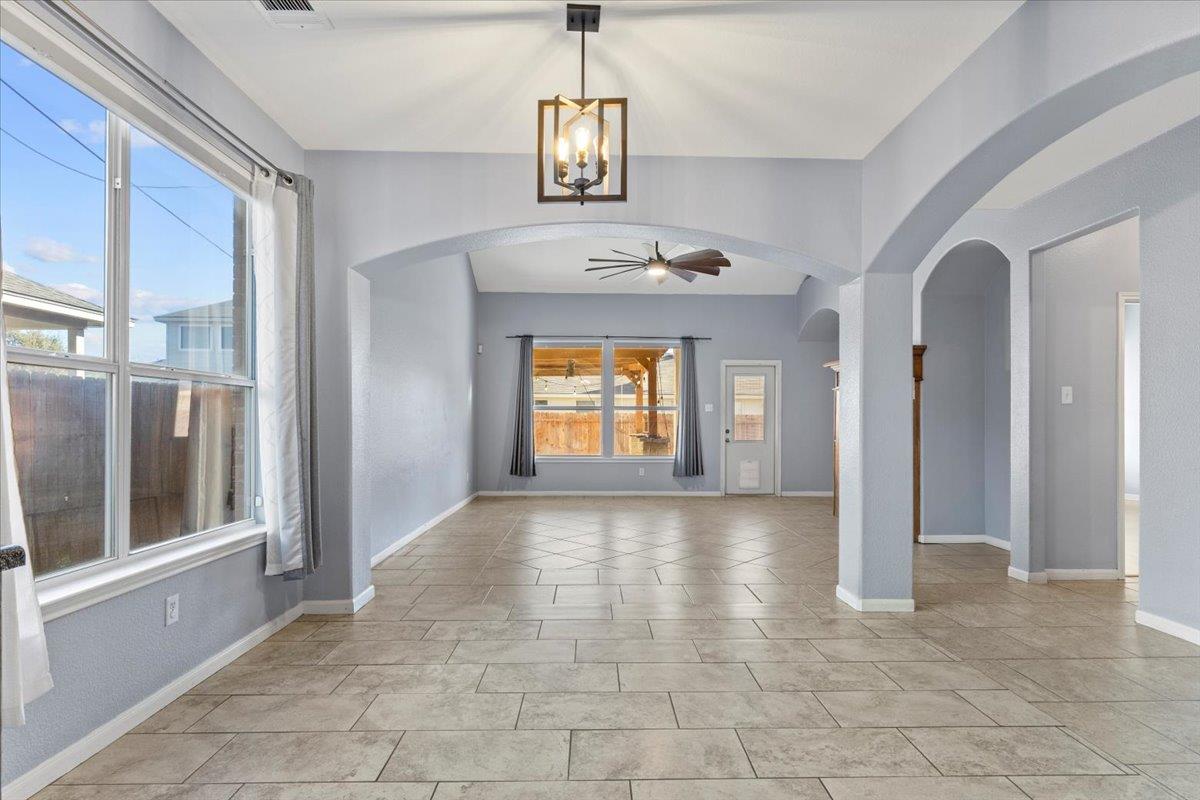 3523 Cheyenne St, Round Rock, TX 78665