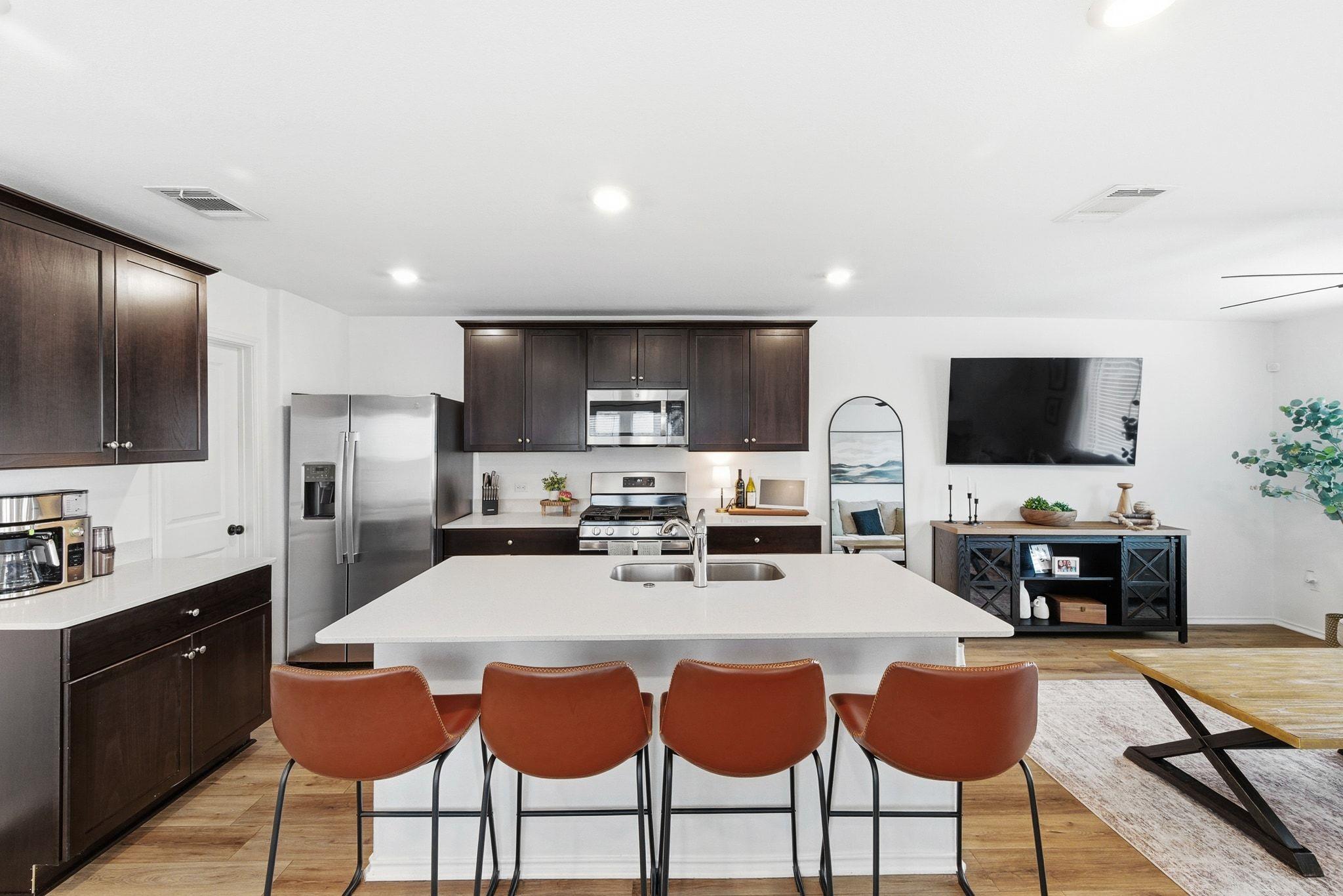 200 George Neggan Ln, Bastrop, TX 78602