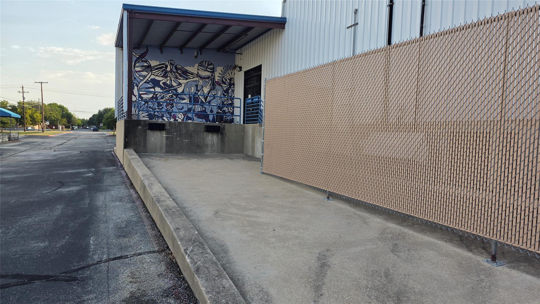 1700 Royston Ln, Pflugerville, TX 78664