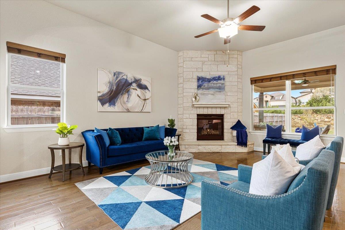 138 Challis Ct, Austin, TX 78737