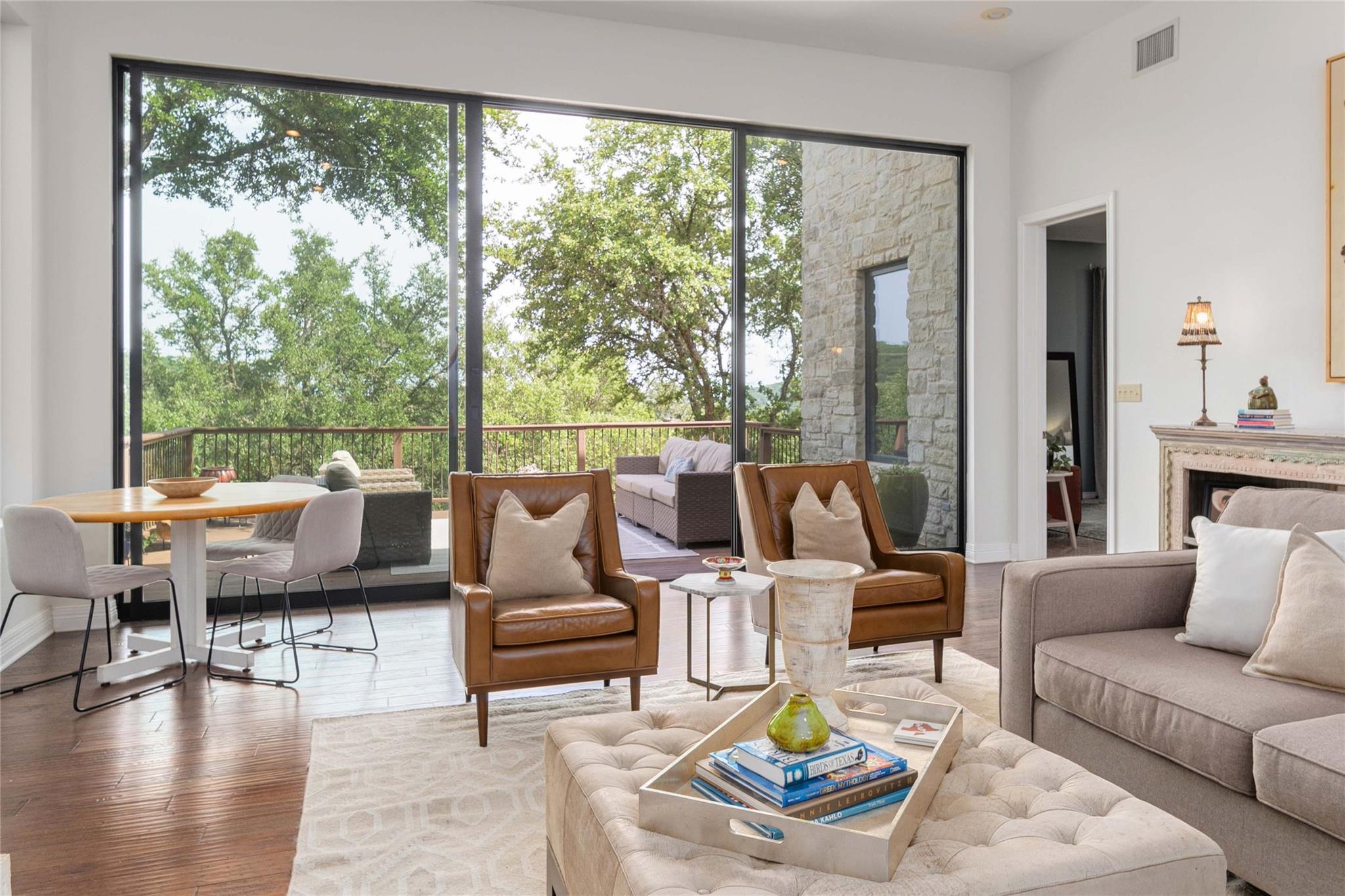 2102 Paisano Rd, Austin, TX 78746