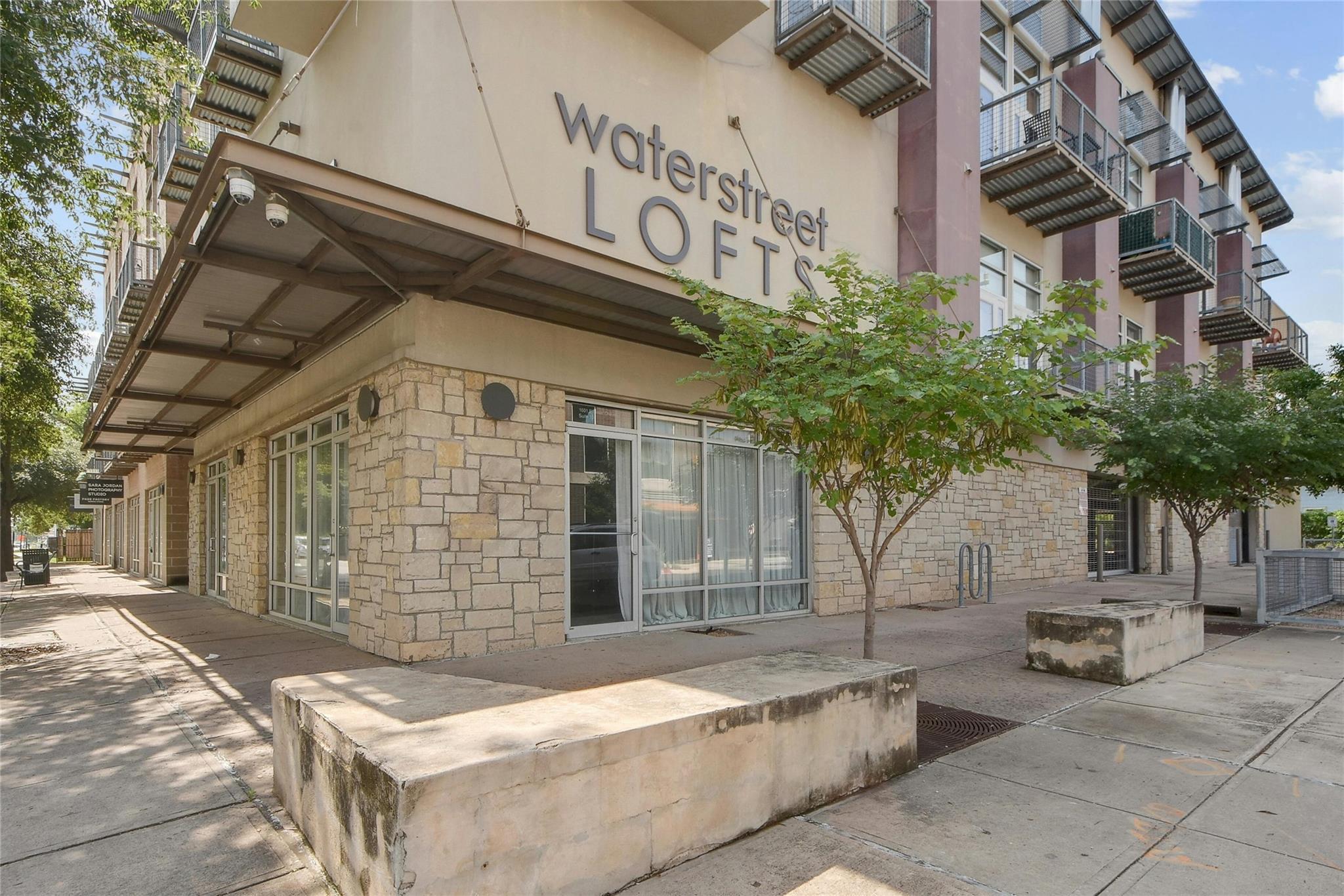 1601 E Cesar Chavez St # 201, Austin, TX 78702