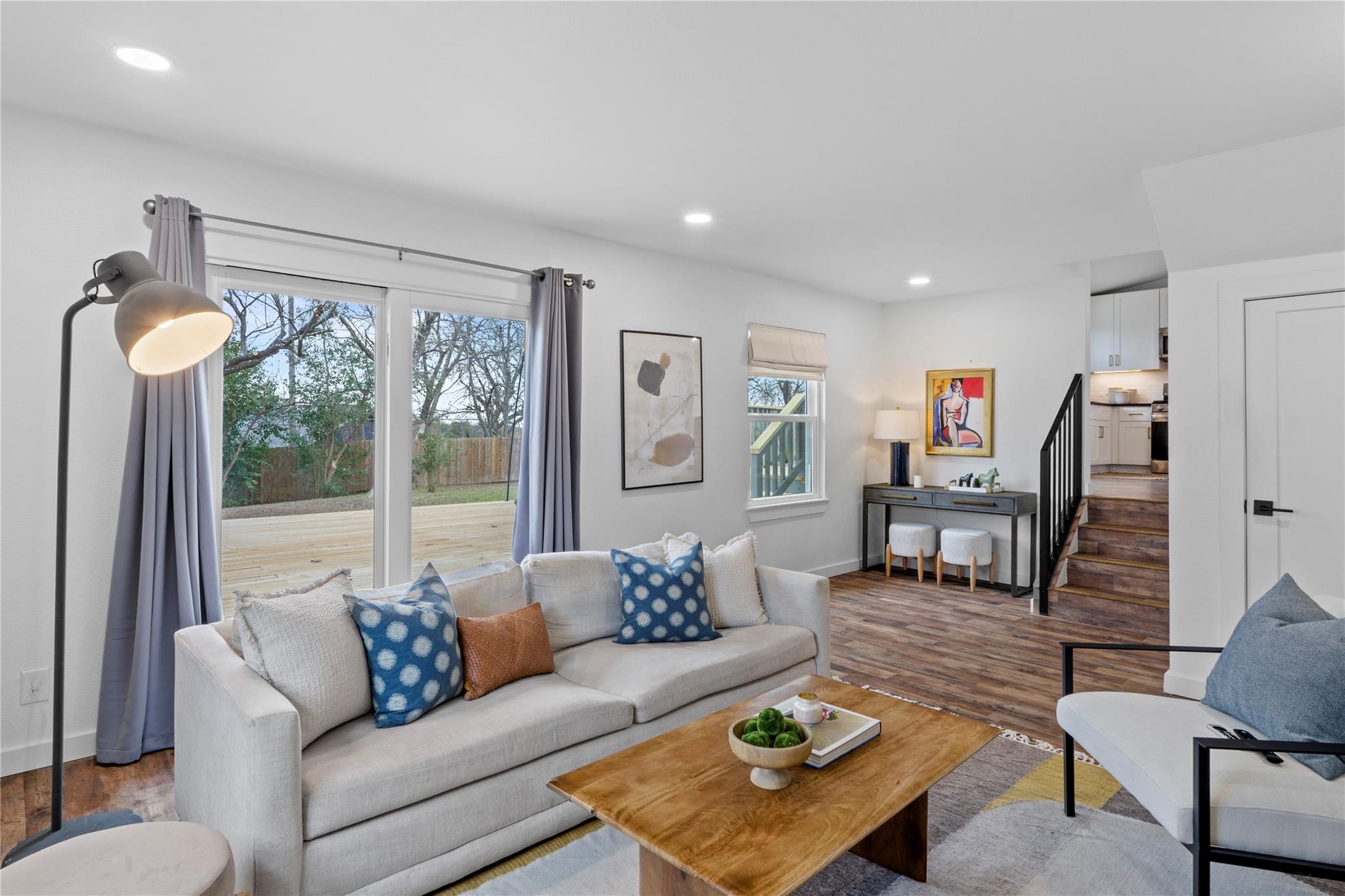 6809 Roanoke Dr, Austin, TX 78723