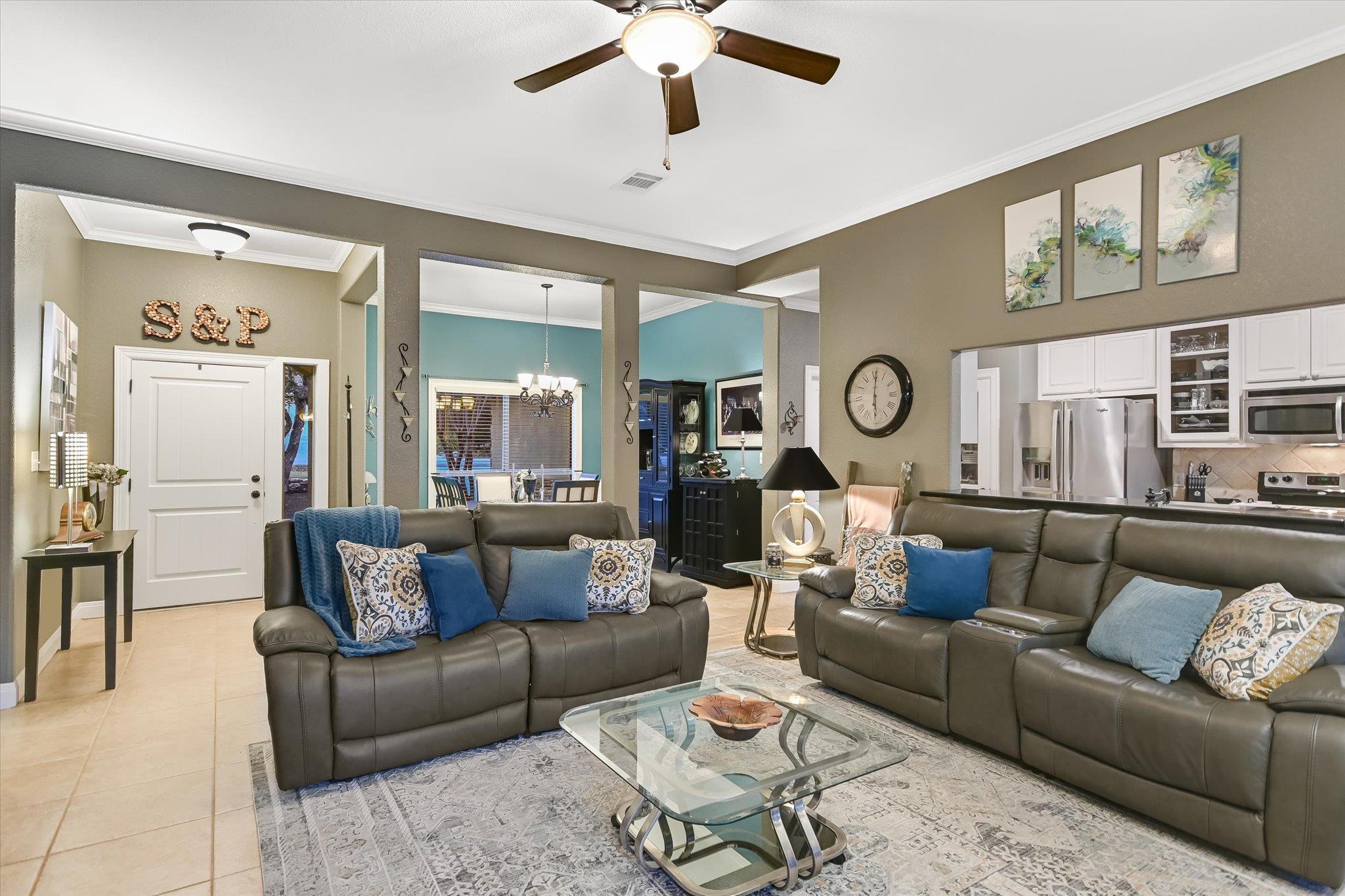 11 CREEKSIDE Dr, Wimberley, TX 78676