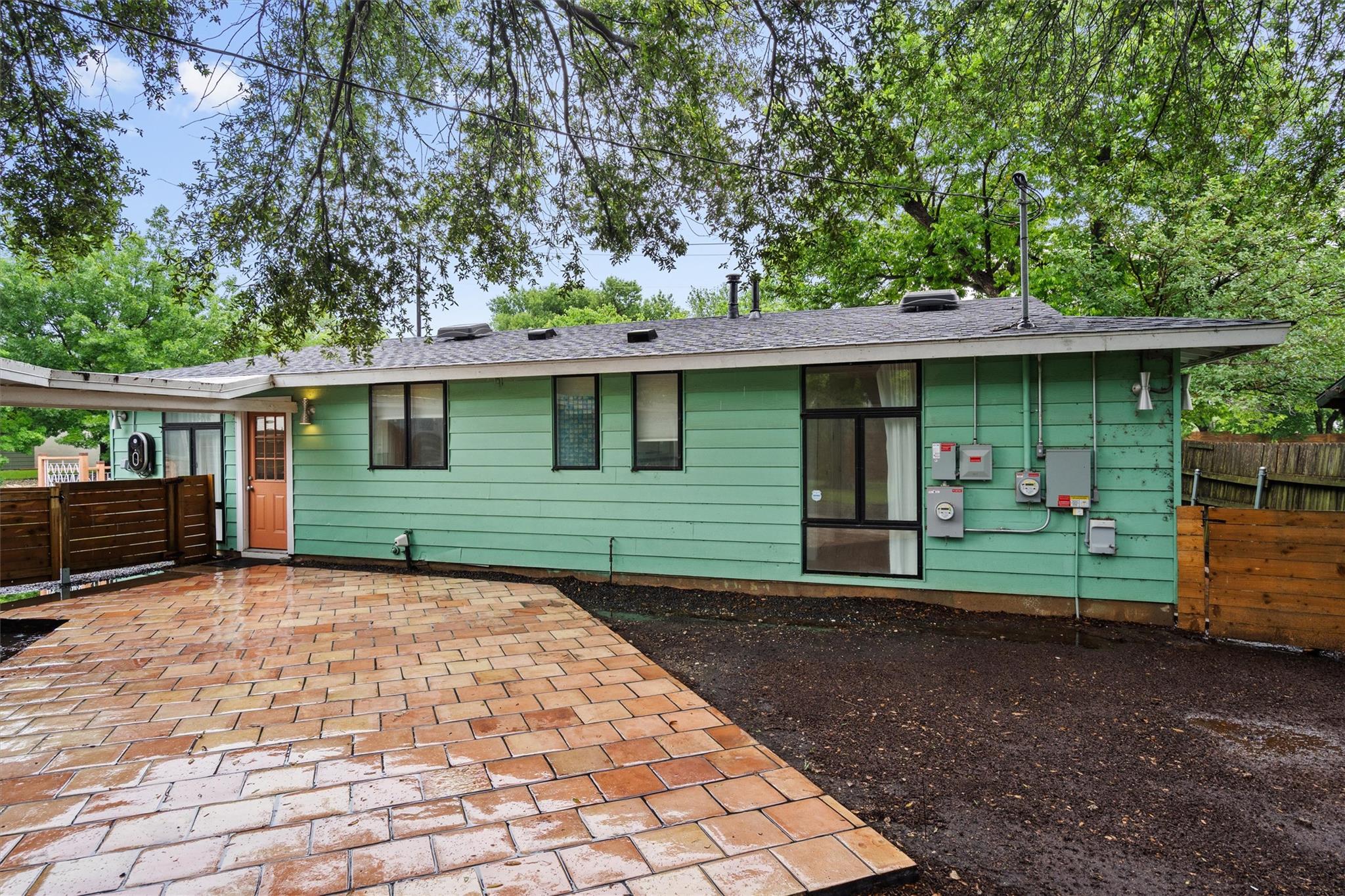 5212 Berkman Dr, Austin, TX 78723