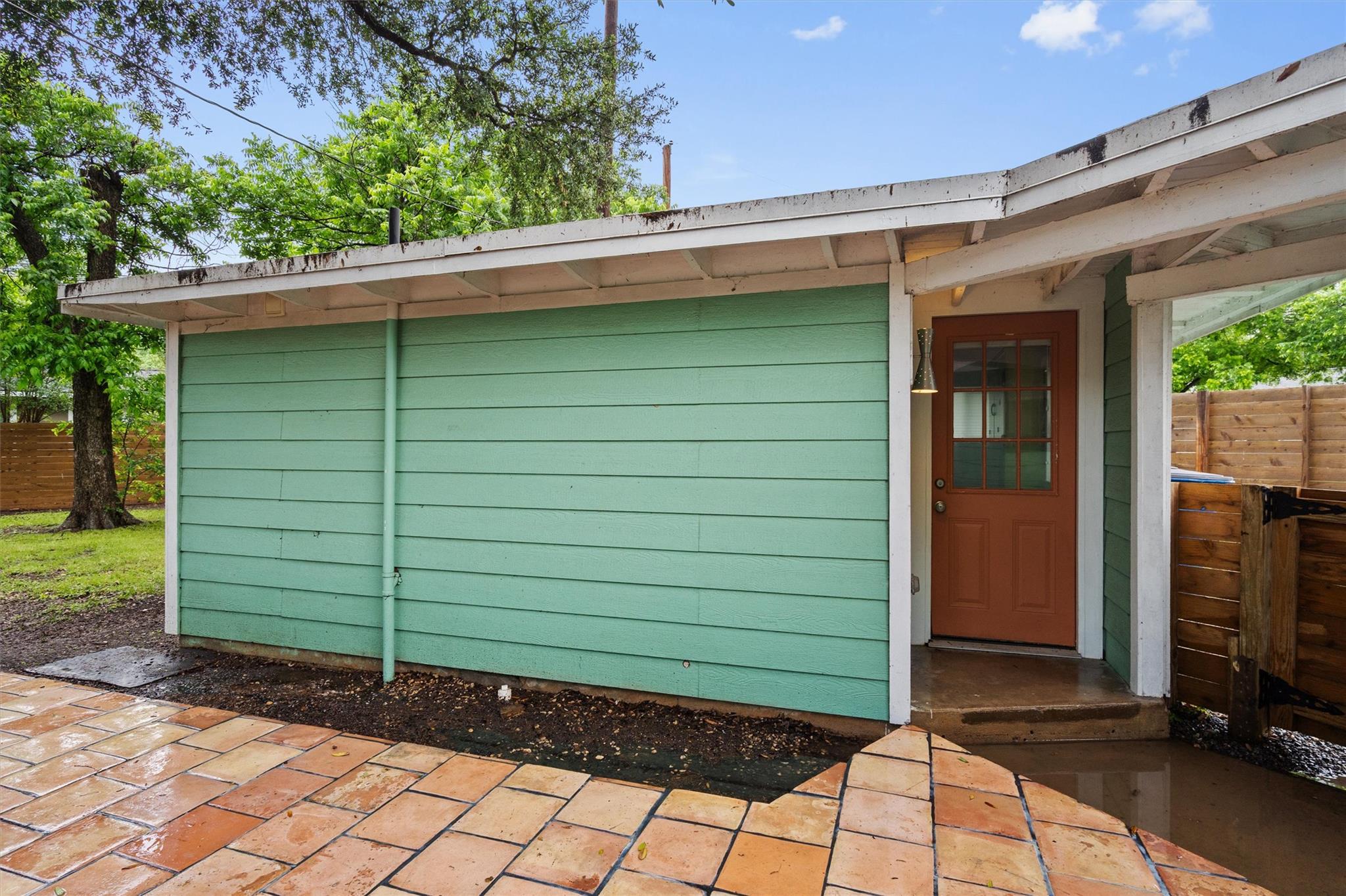 5212 Berkman Dr, Austin, TX 78723