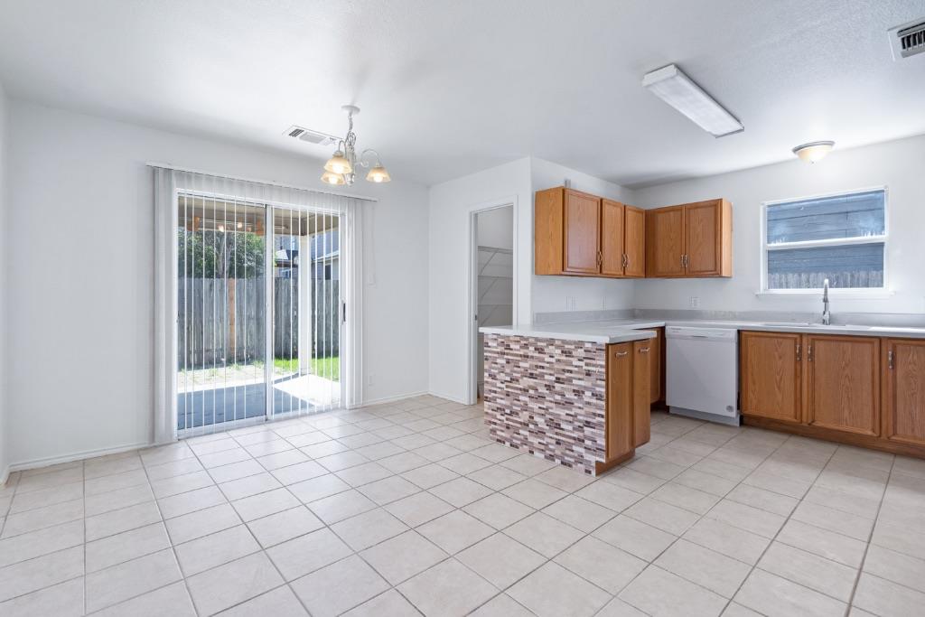 313 Copper Mtn, New Braunfels, TX 78130