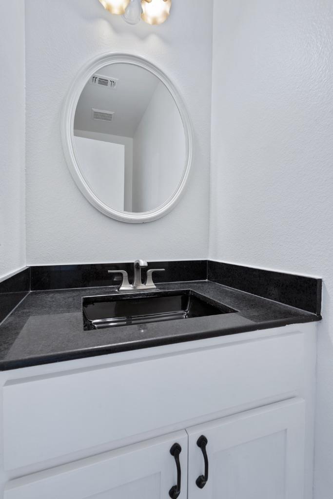 313 Copper Mtn, New Braunfels, TX 78130