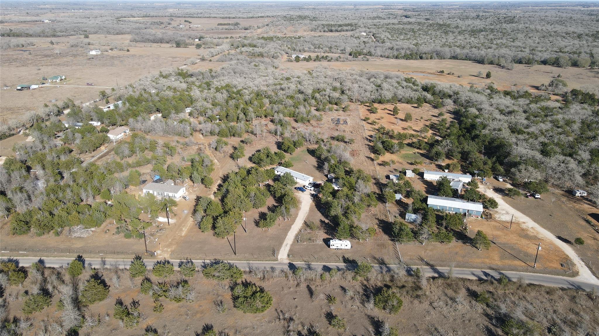 301 Longhorn Trl, Paige, TX 78659