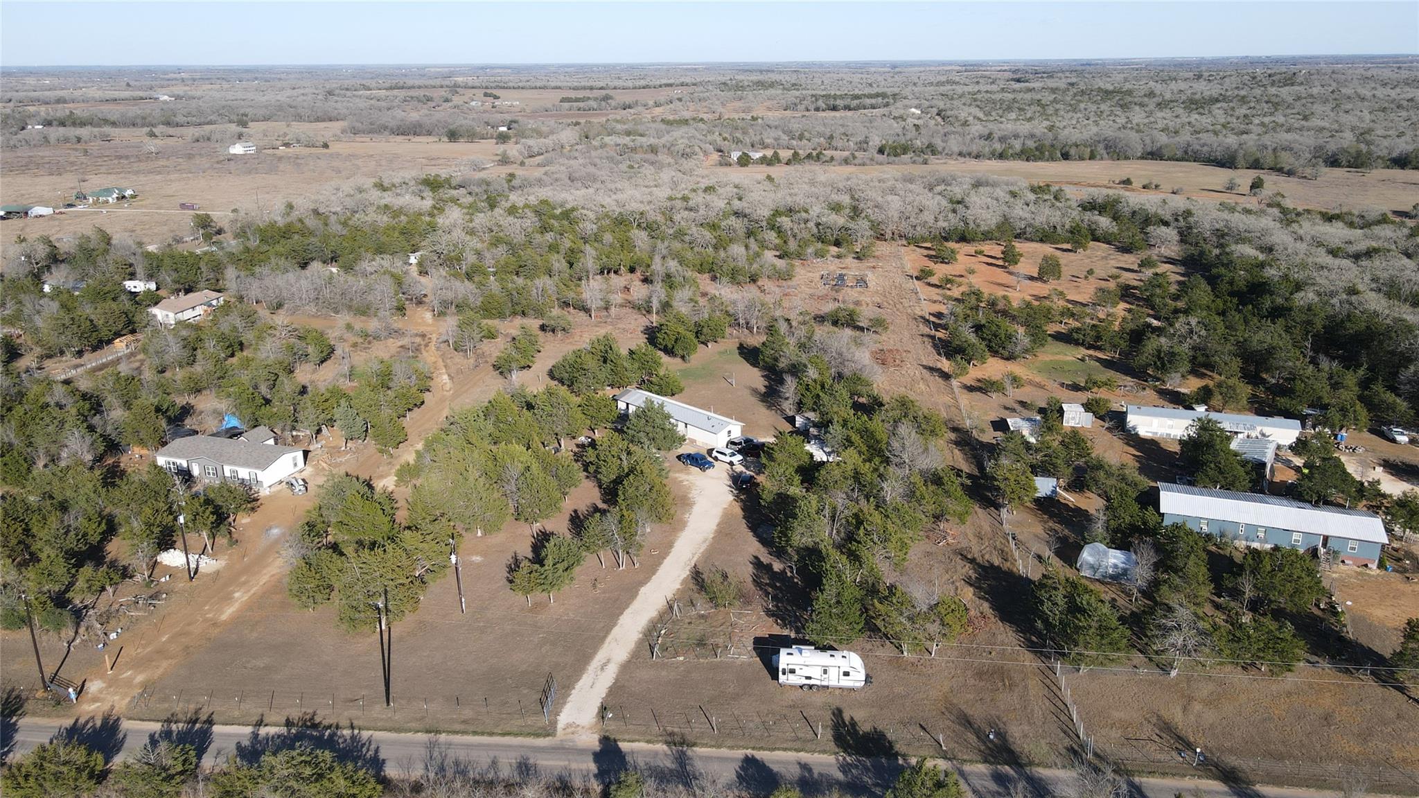 301 Longhorn Trl, Paige, TX 78659