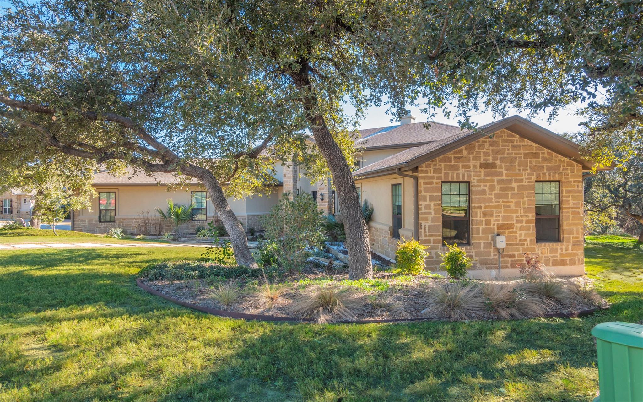 7804 Lazy River Cv, Austin, TX 78730