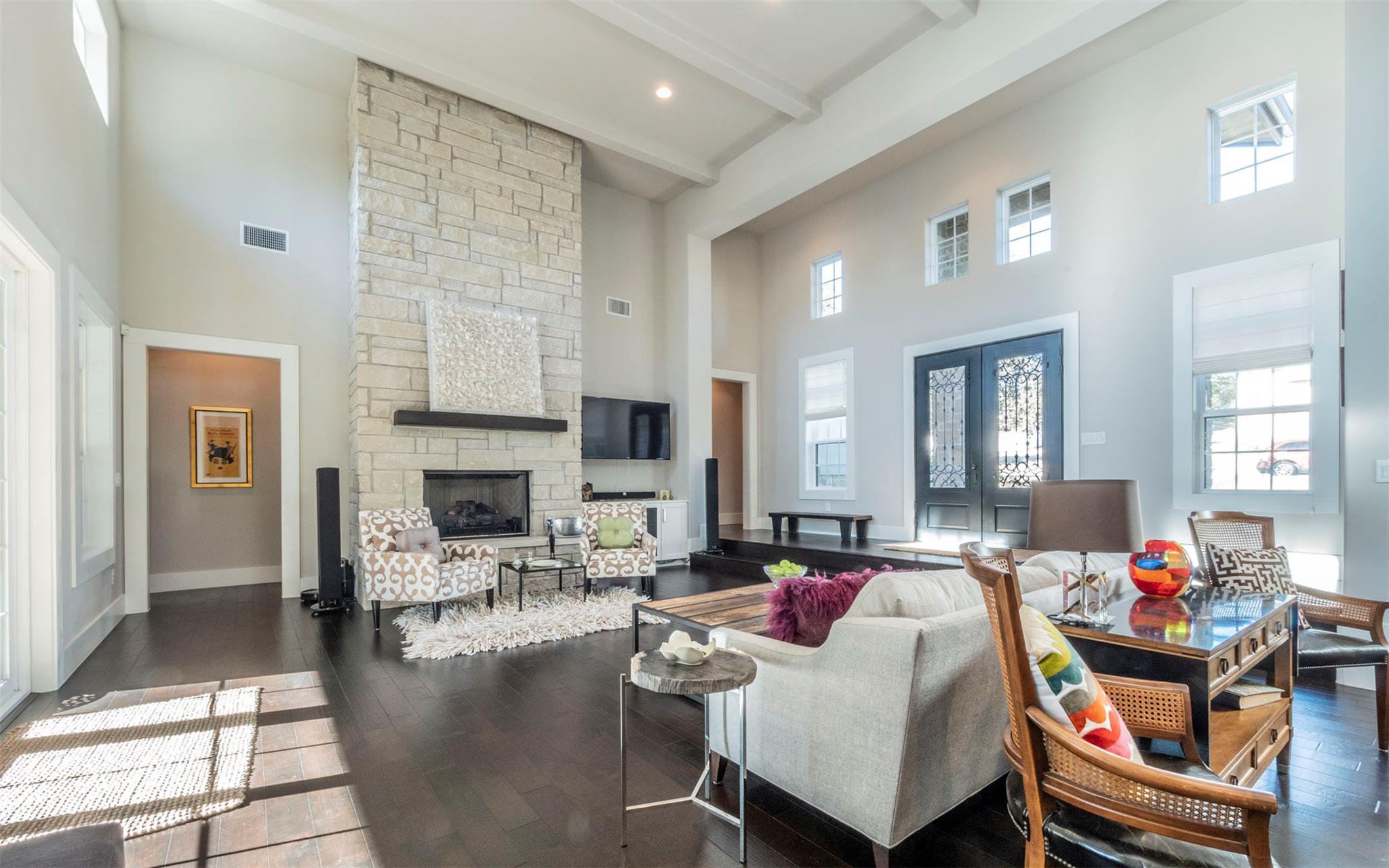 7804 Lazy River Cv, Austin, TX 78730