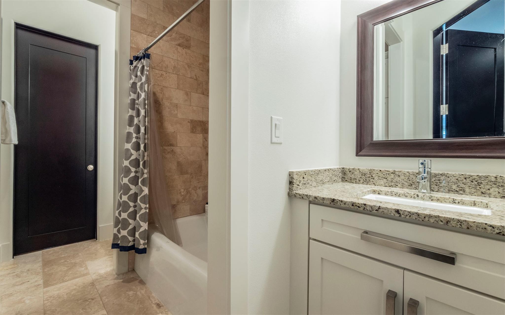 7804 Lazy River Cv, Austin, TX 78730