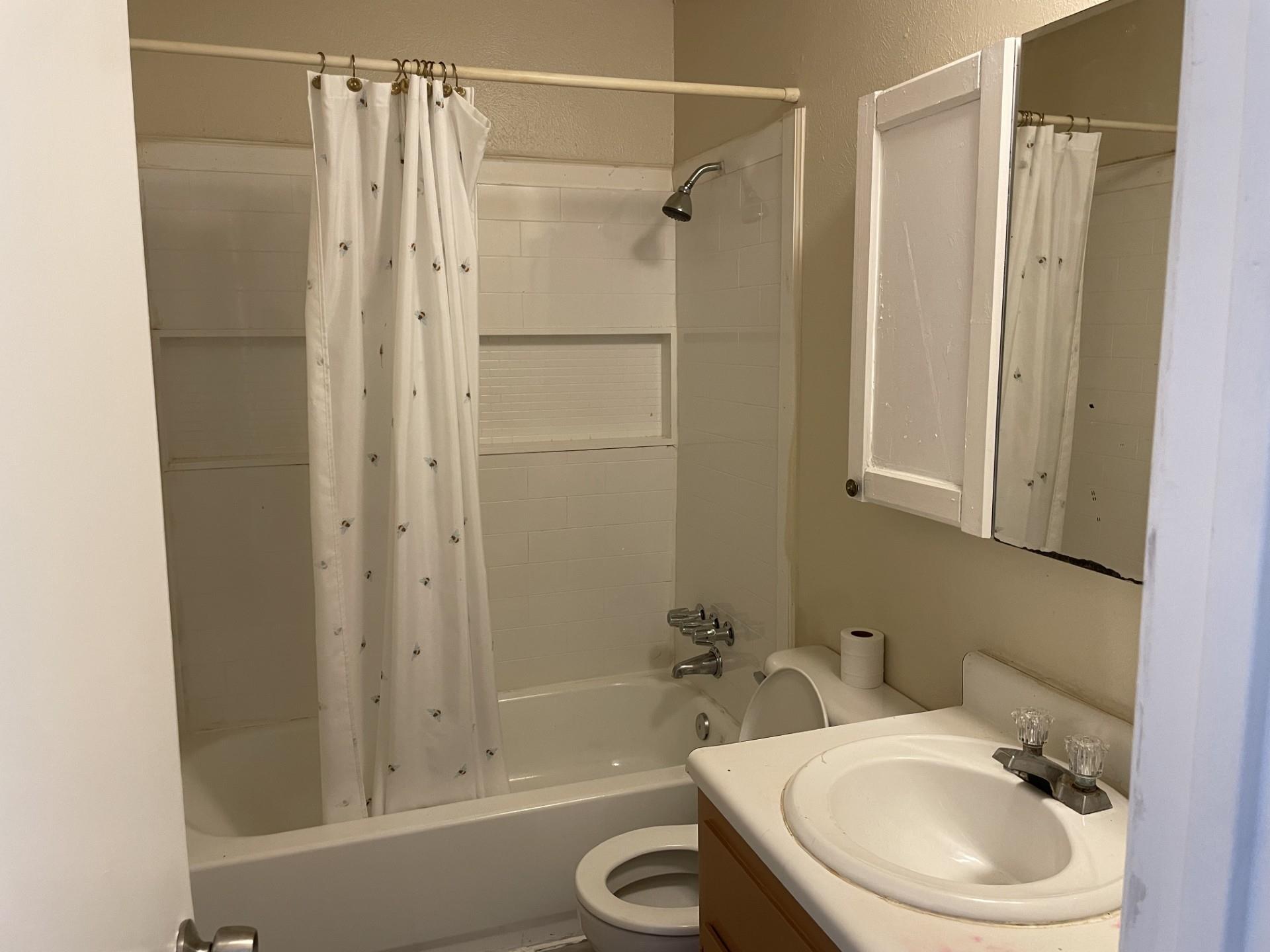 809 Plumpton Dr, Austin, TX 78745