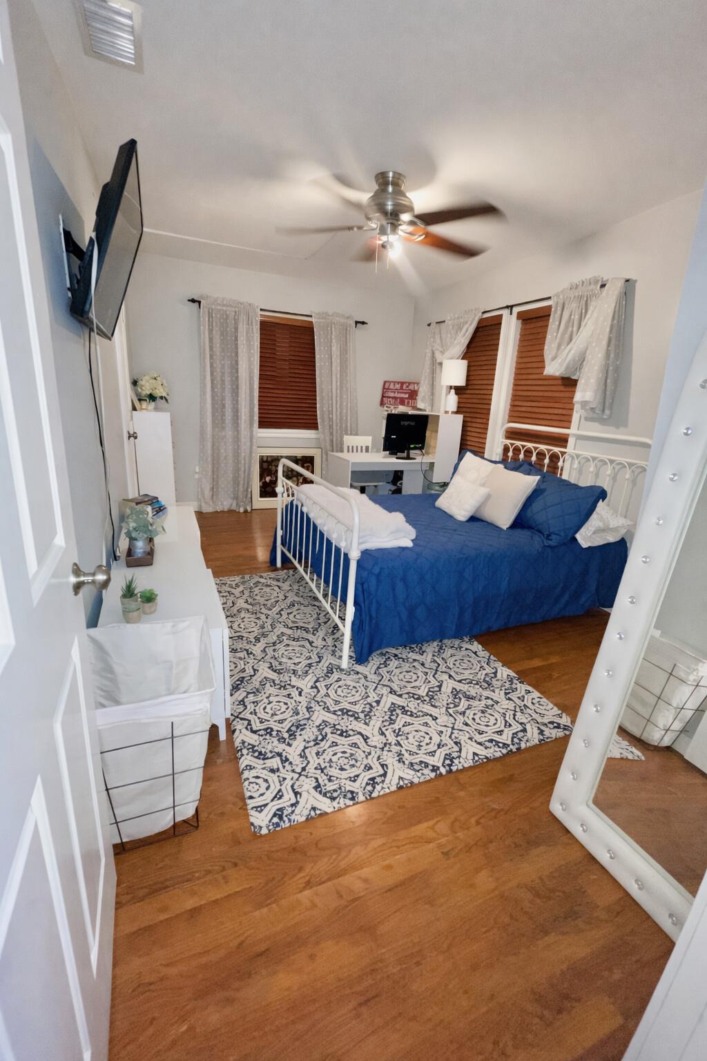 4301 Hyridge Dr, Austin, TX 78759