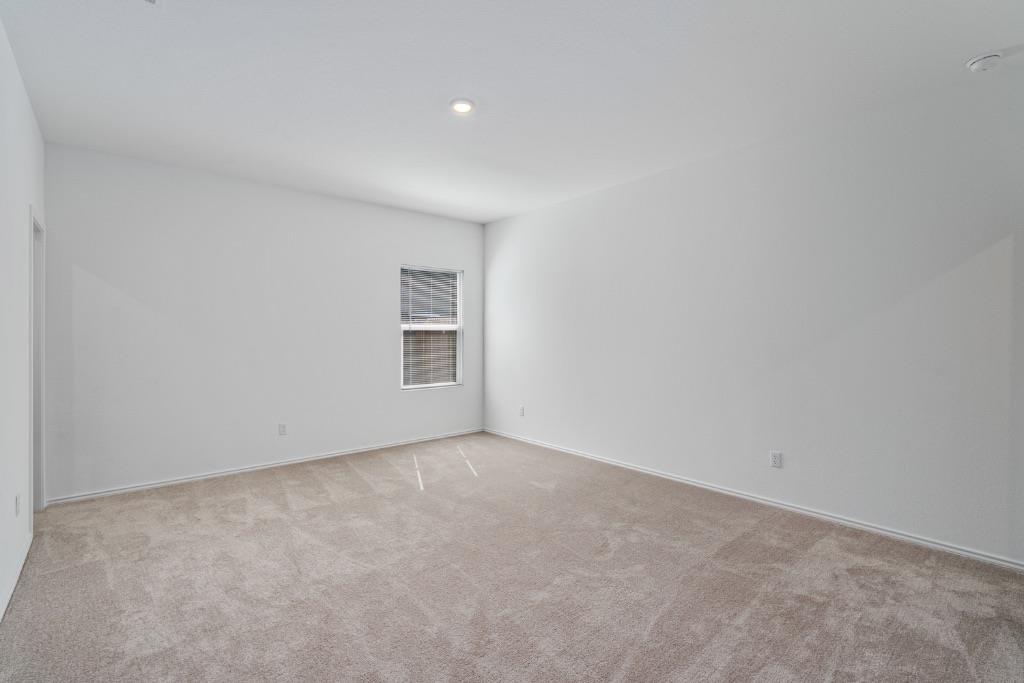 230 Gabbro Gdns, Maxwell, TX 78656